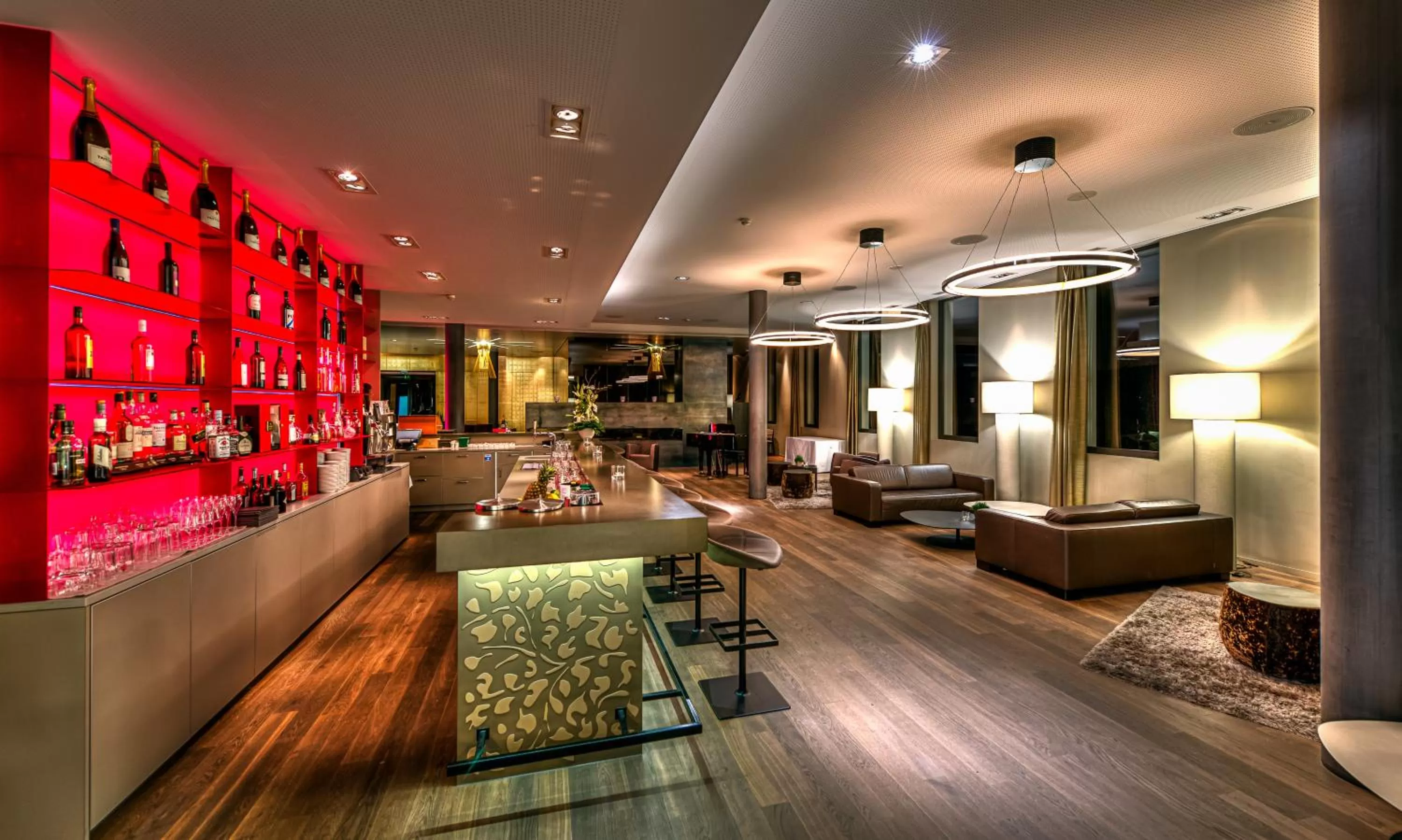 Lounge or bar in Wellnesshotel Golfpanorama