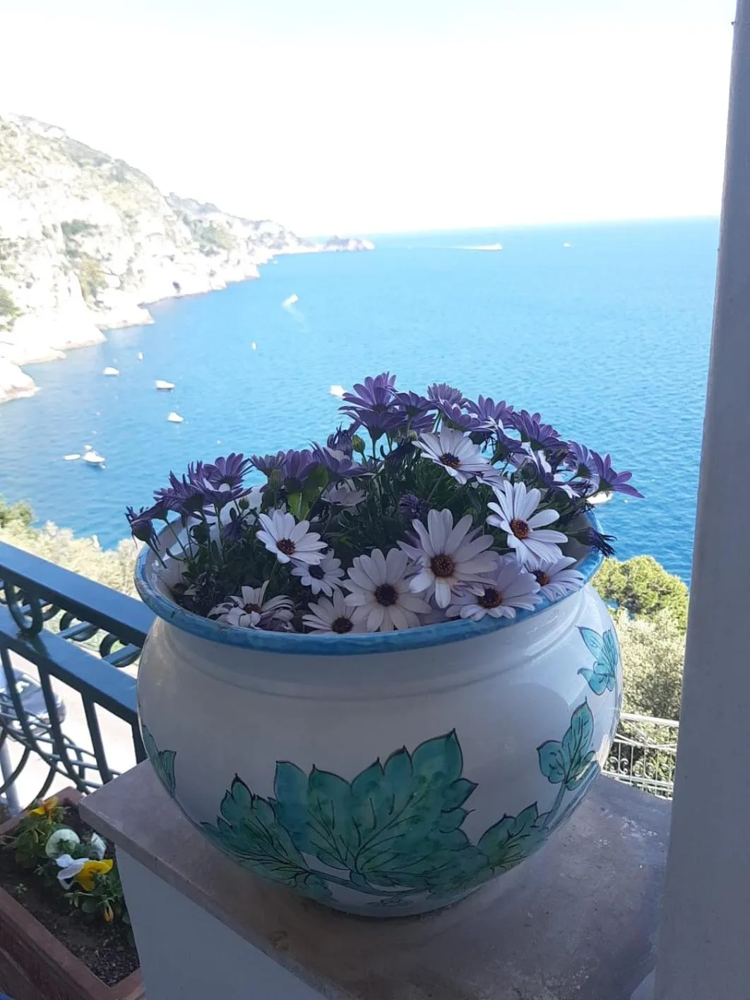 Day in Hotel La Perla