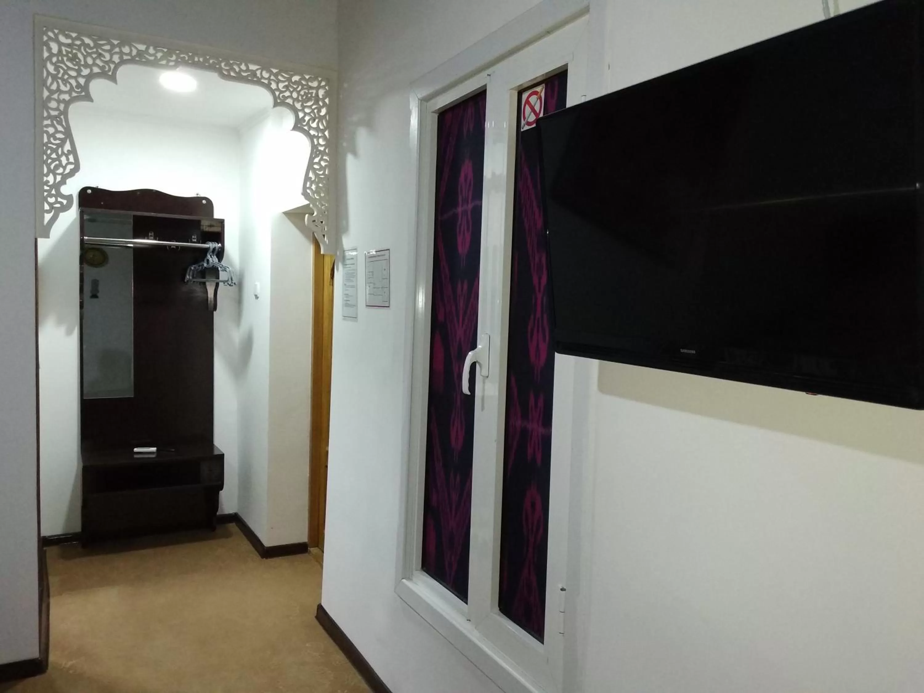 TV and multimedia, TV/Entertainment Center in Al Bukhari