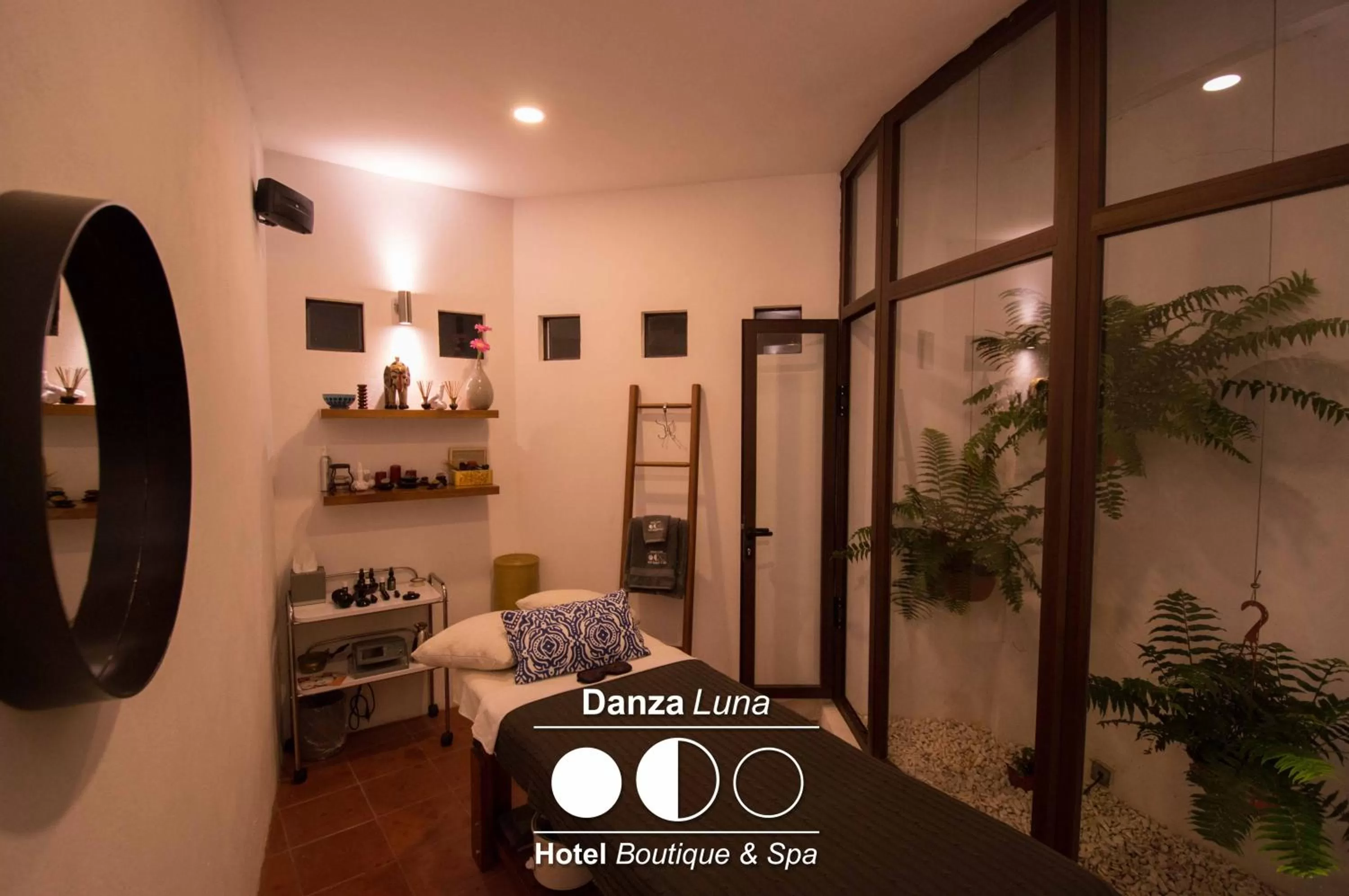 Spa and wellness centre/facilities in Danzaluna Hotel Boutique