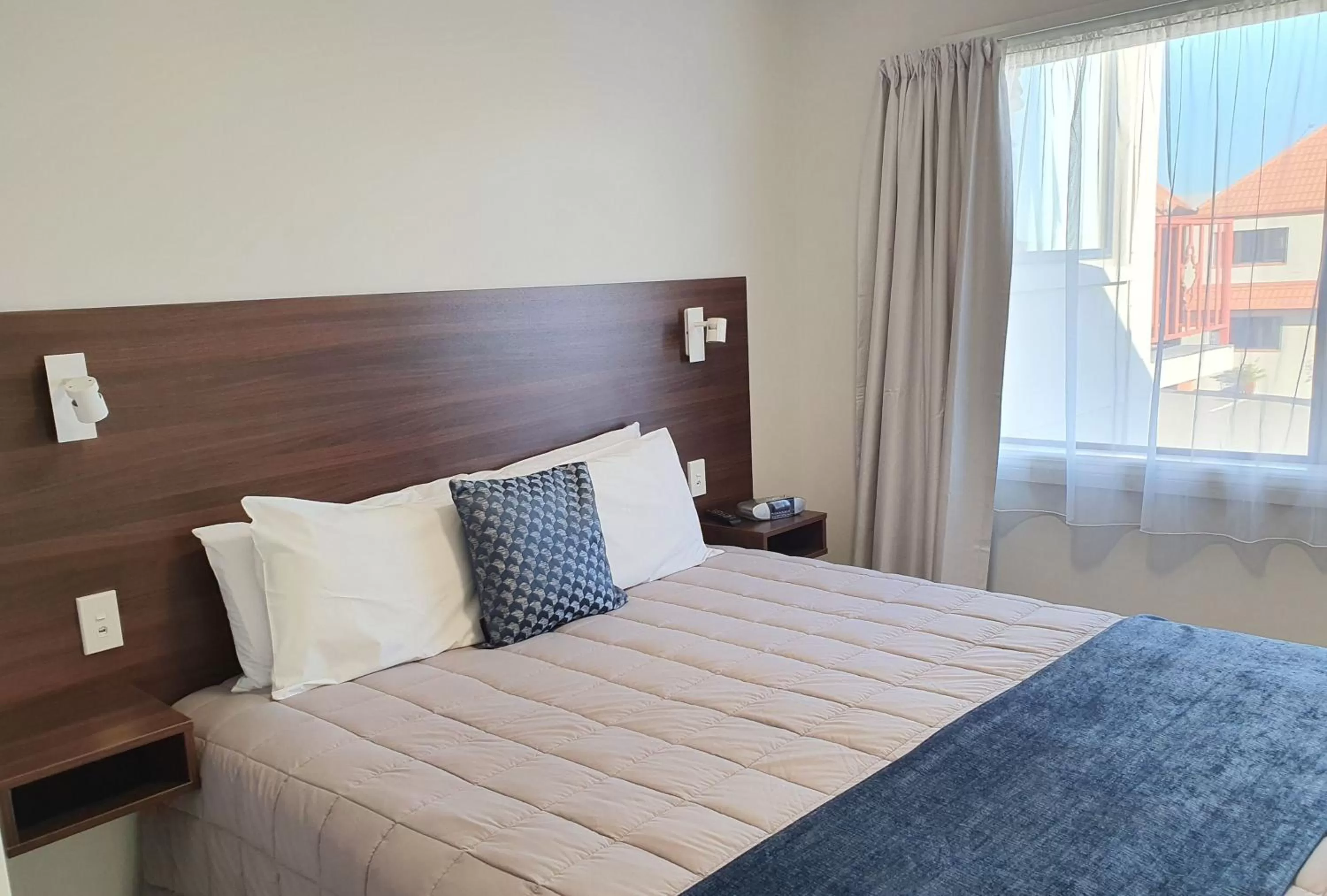 Bed in Panorama Motor Lodge