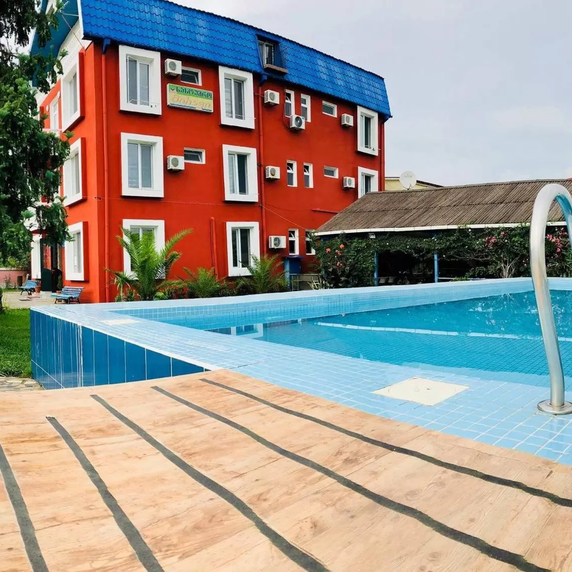 Swimming Pool in Hotel Mirage Ureki