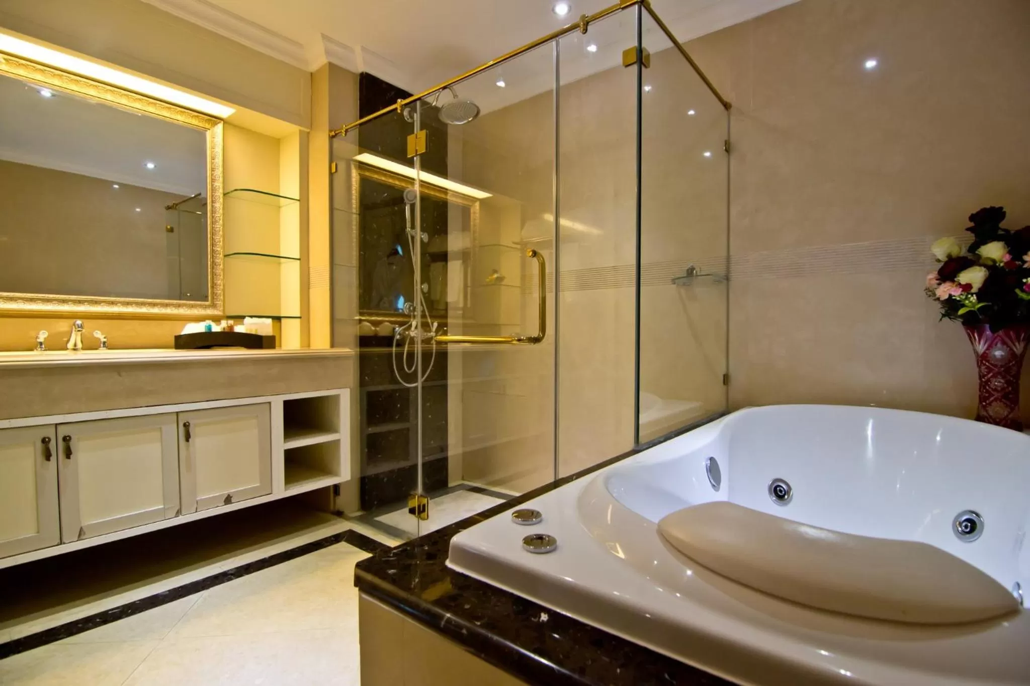 Bathroom in LK The Empress