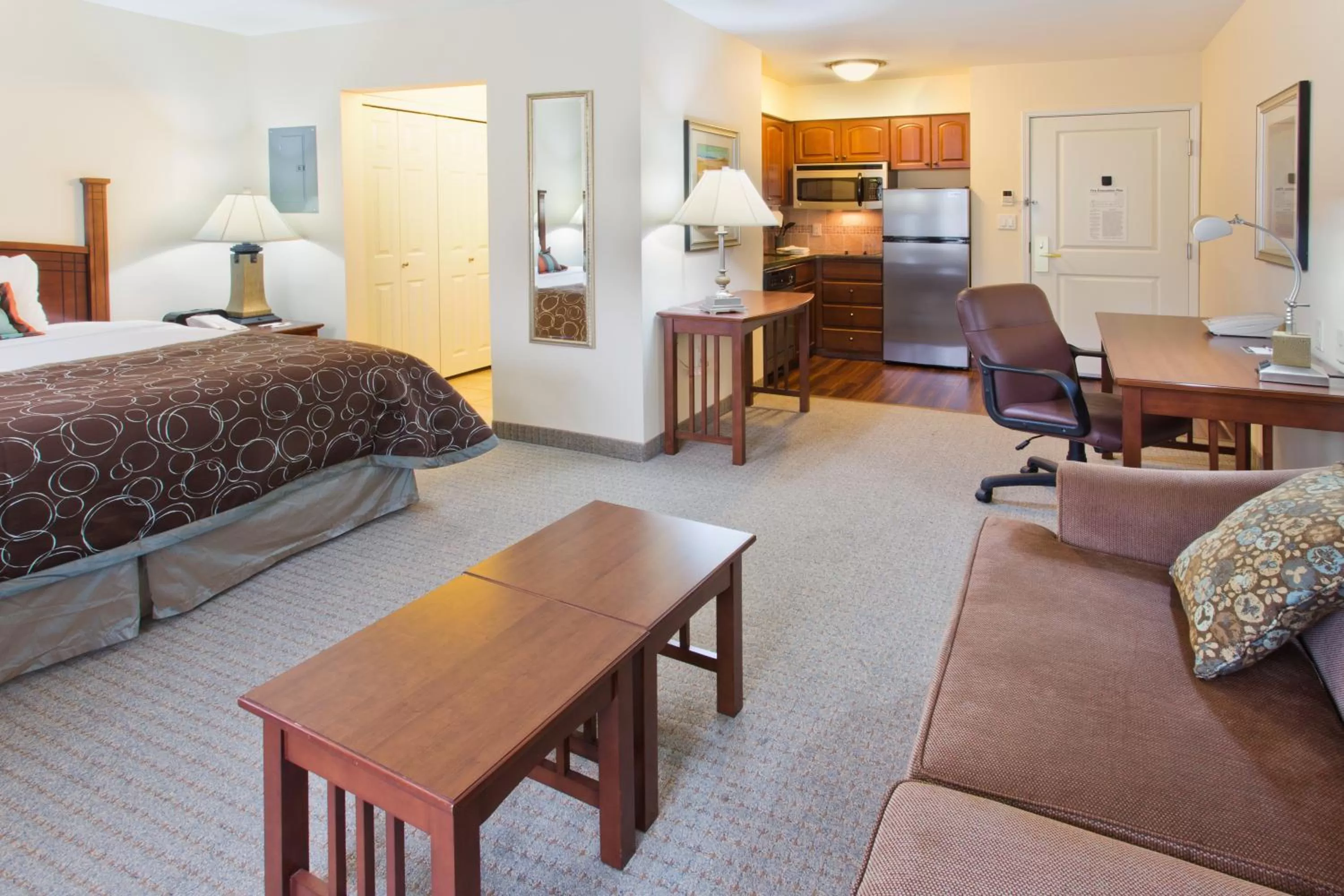 Bed in Staybridge Suites Everett - Paine Field by IHG