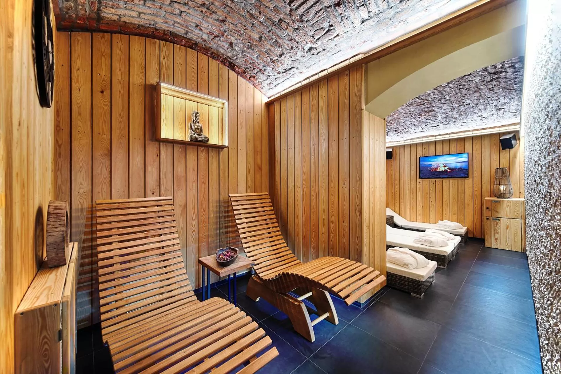Sauna in Green Garden Hotel