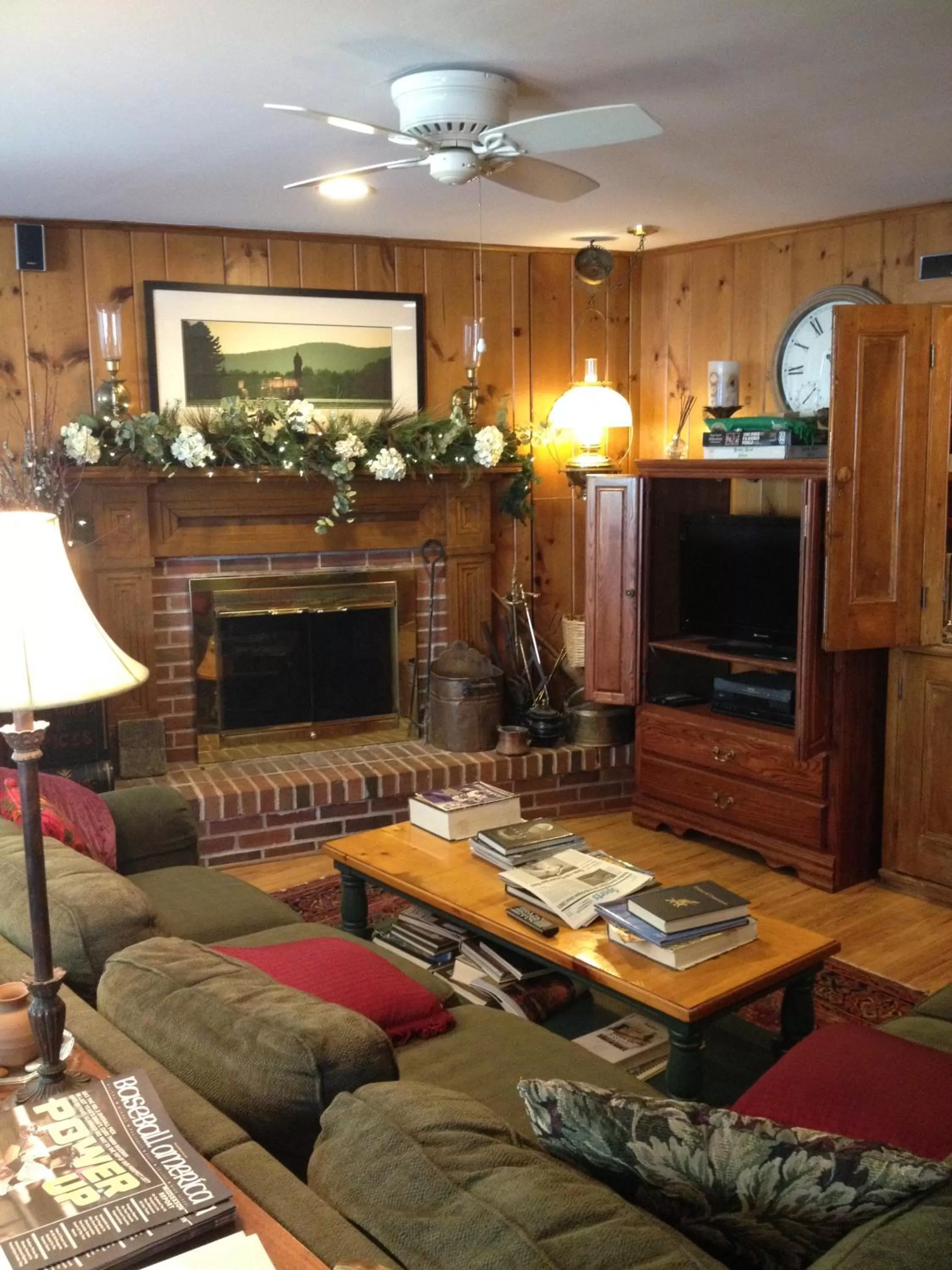 TV and multimedia in The White House Inn