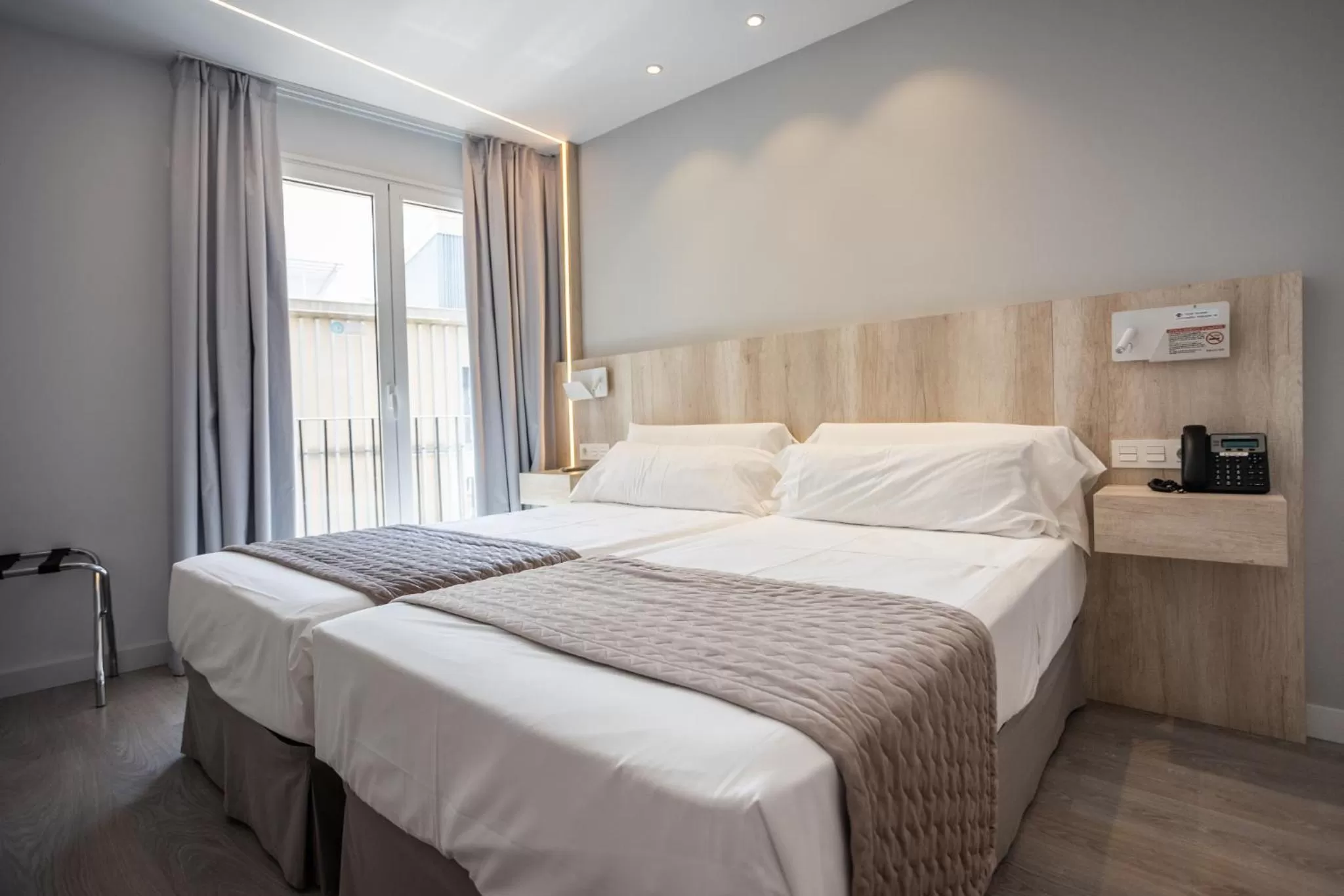 Balcony/Terrace, Bed in DWO Ábaster