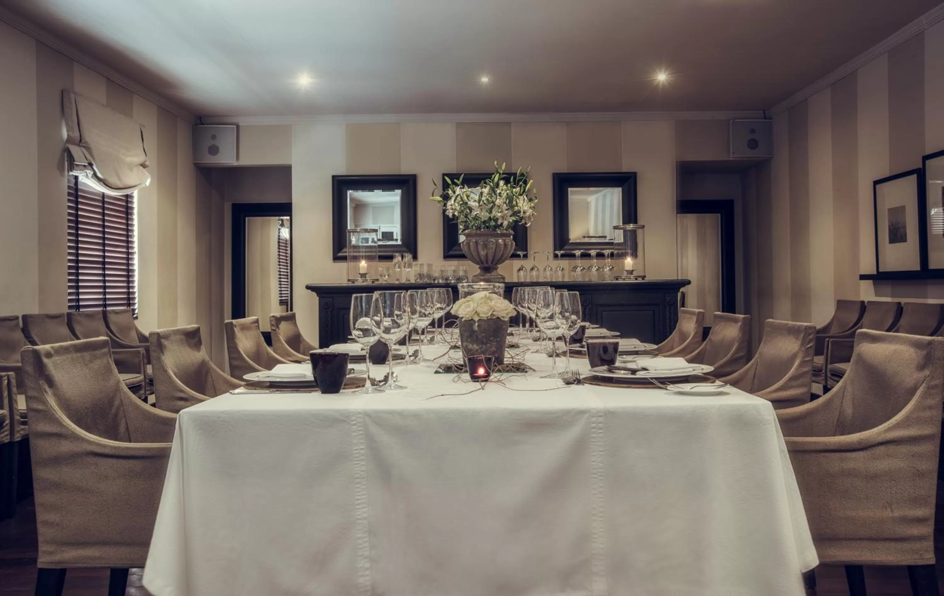 Summer in Paradise Road Tintagel Colombo