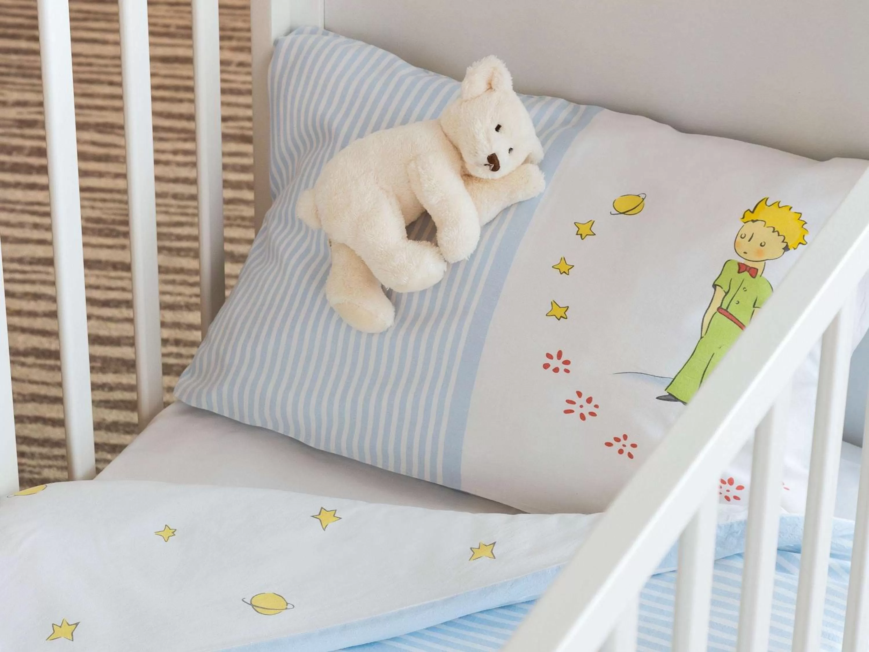 Superior Double Room with Partial Sea View  in Sofitel Biarritz Le Miramar Thalassa