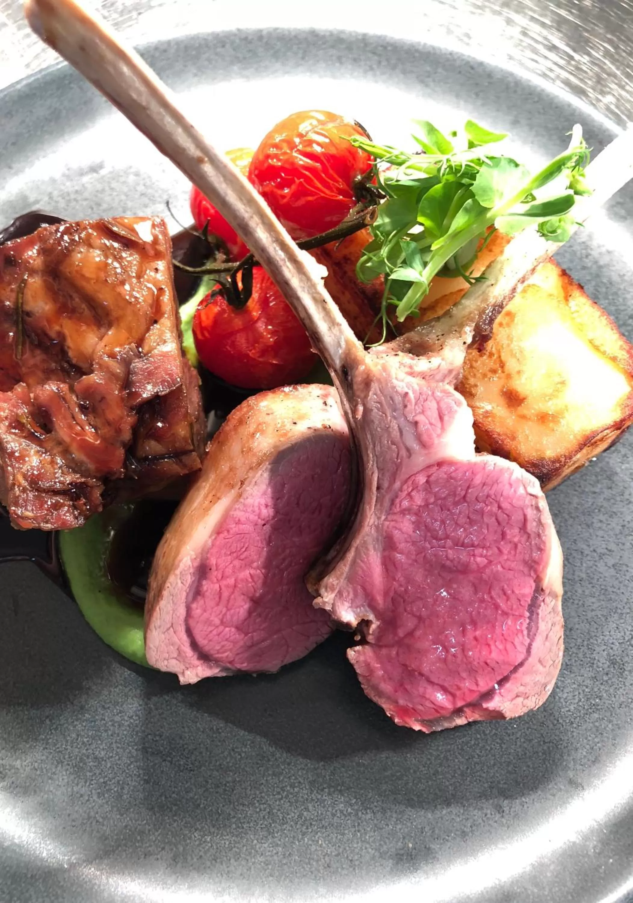 Food and drinks in The Barnsdale, Rutland