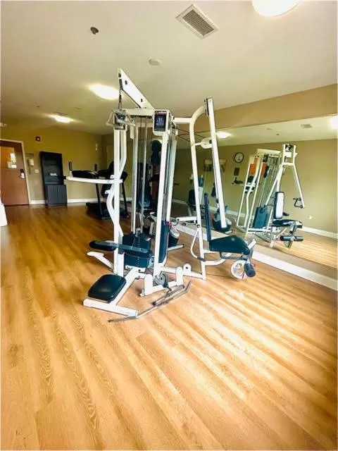 Property building in Comfort Inn Hebron-Lowell Area