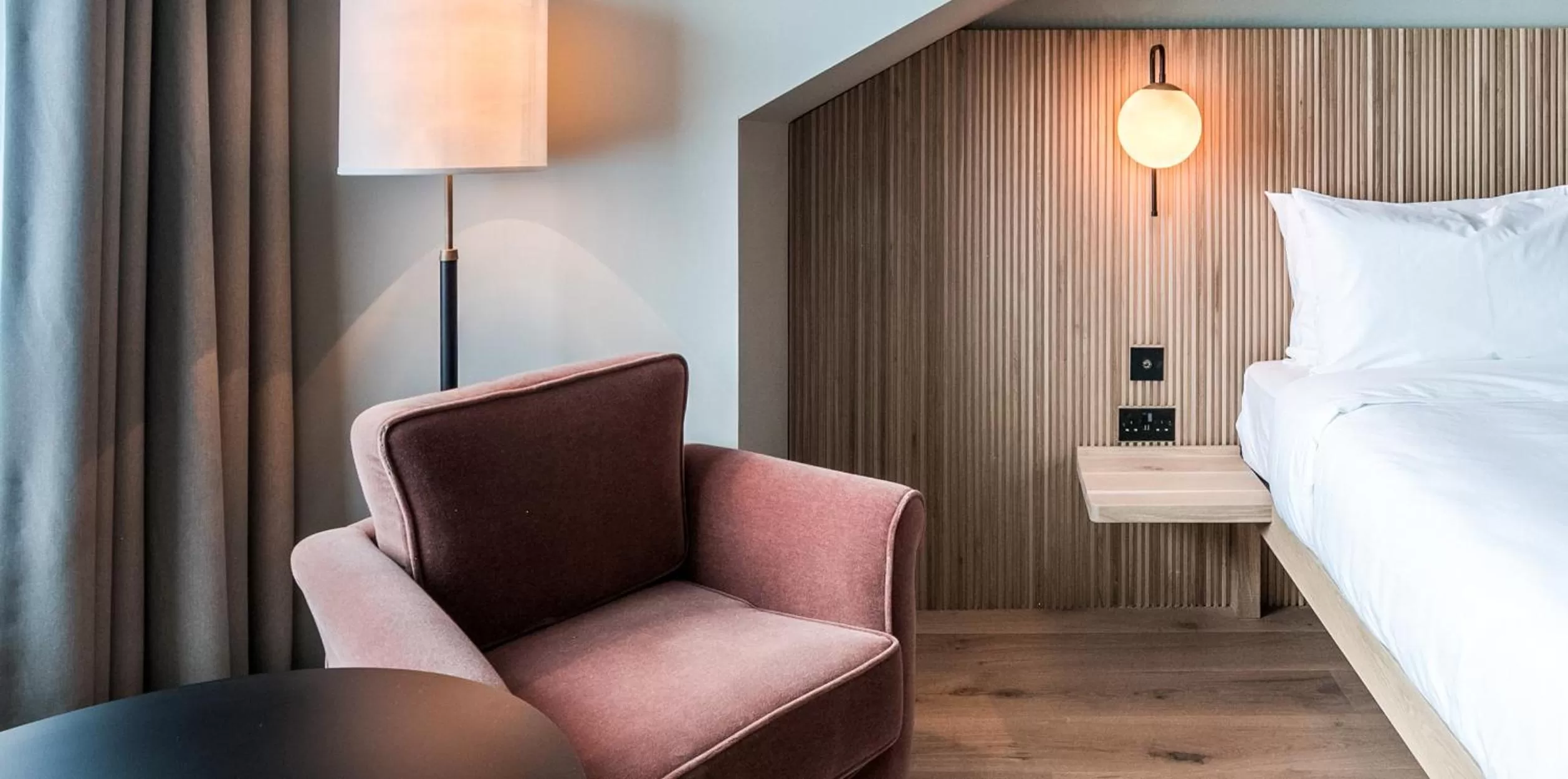 Bed in Mollie's Motel & Diner Oxfordshire