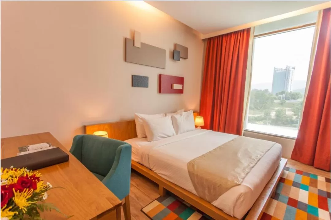 Bed in Casuarina@Meru