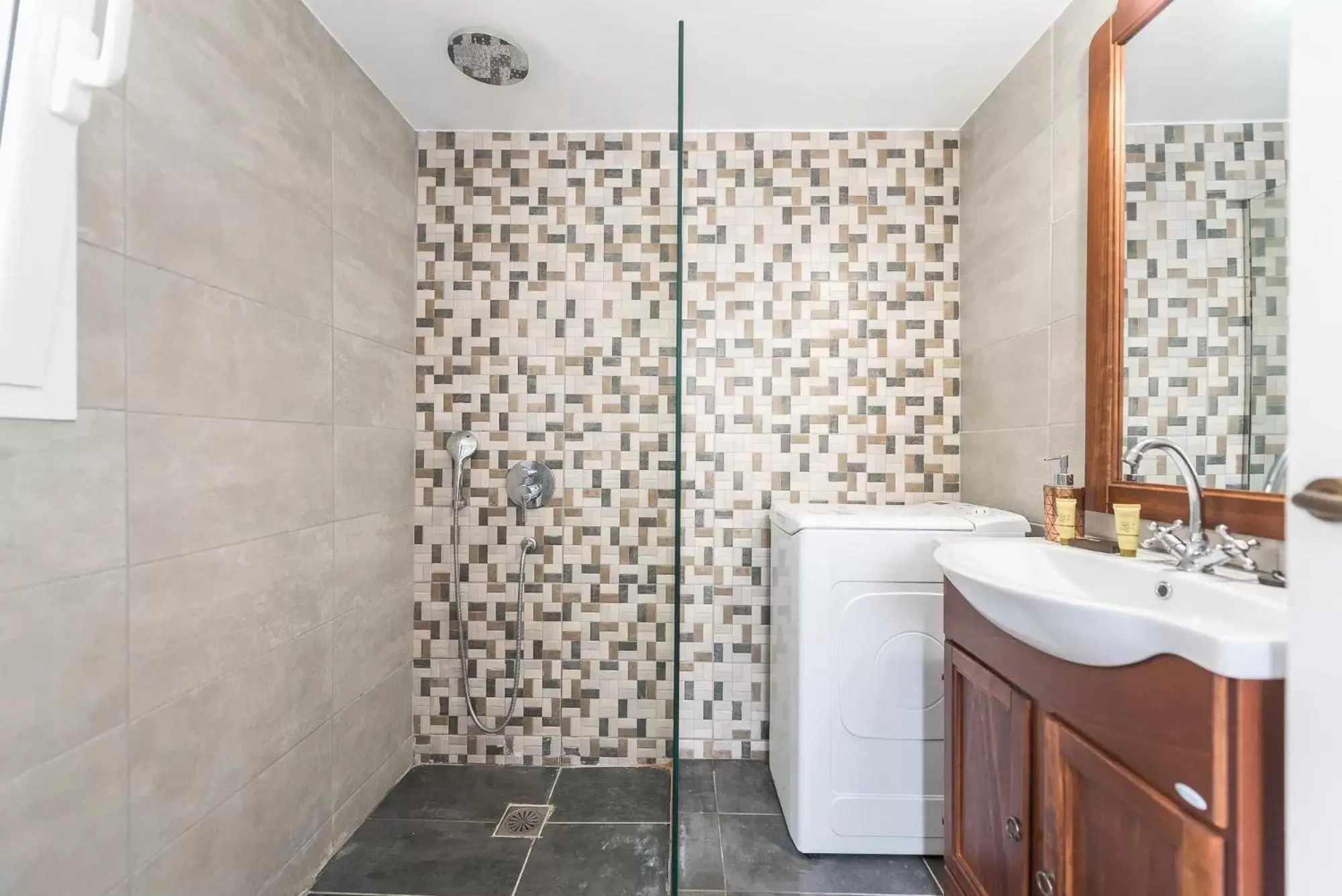 Studio in Athens Lights Studio in Athens Lights