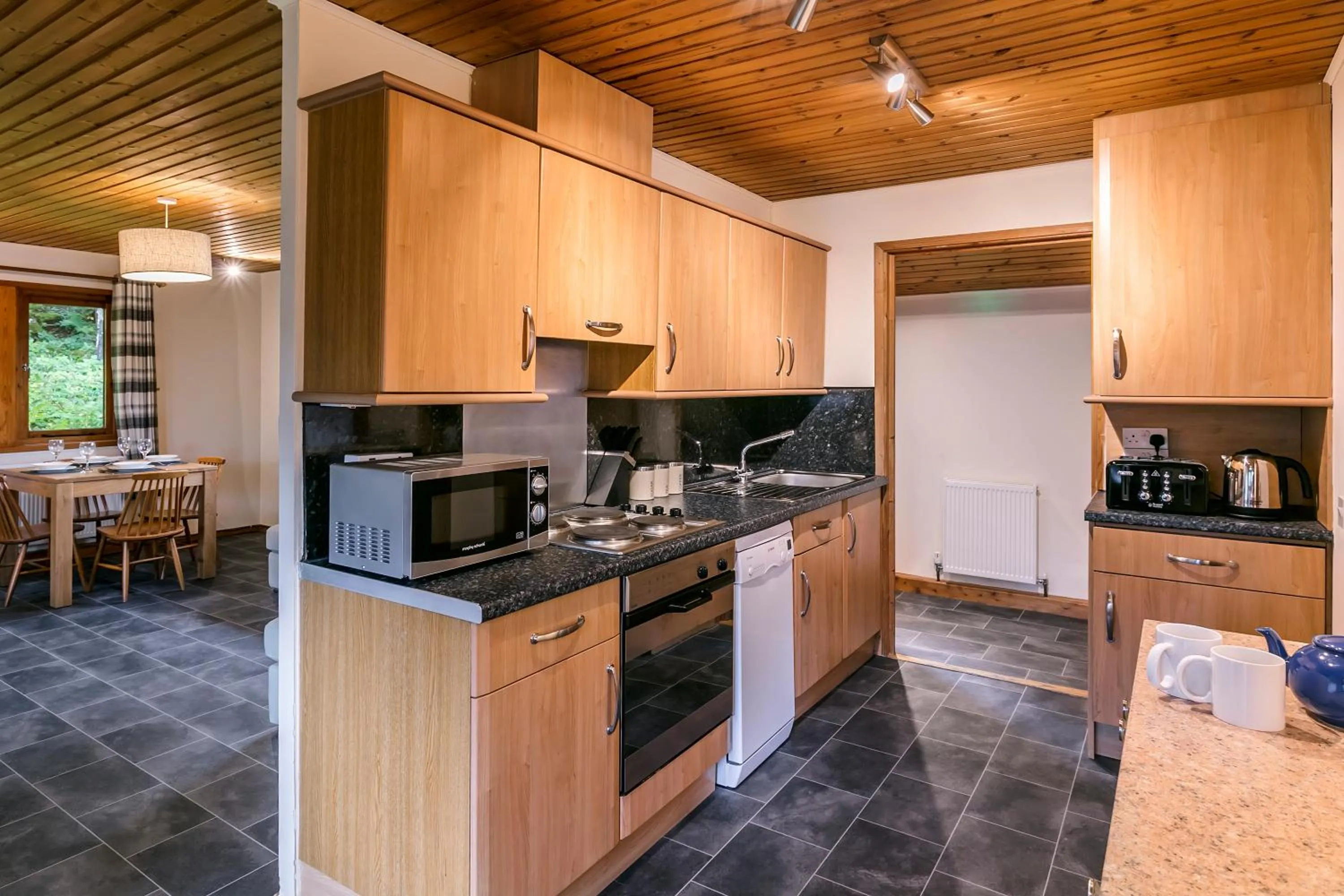 Kitchen or kitchenette in The Gamekeeper's Inn