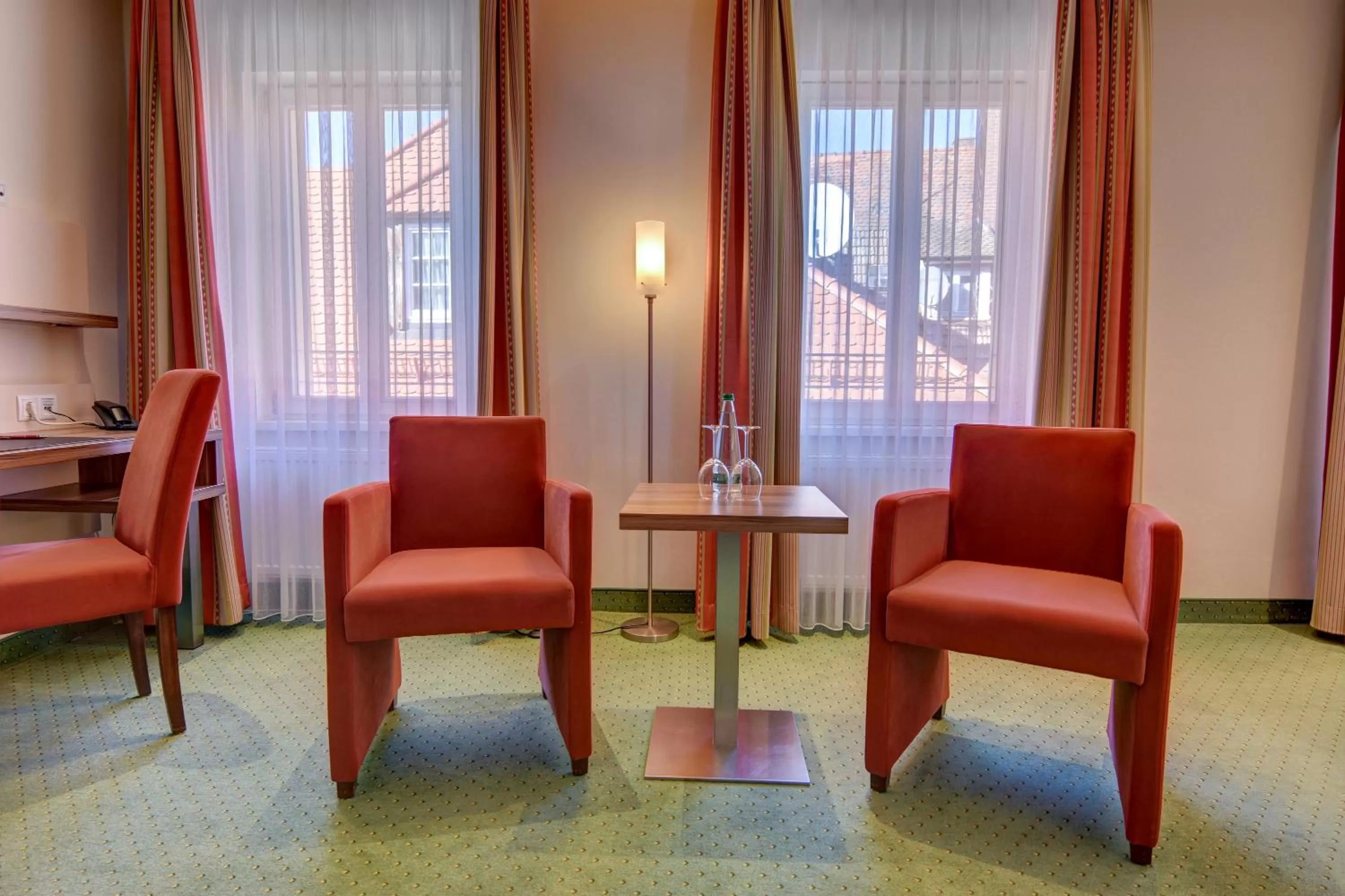 Photo of the whole room in Wertheimer Stuben