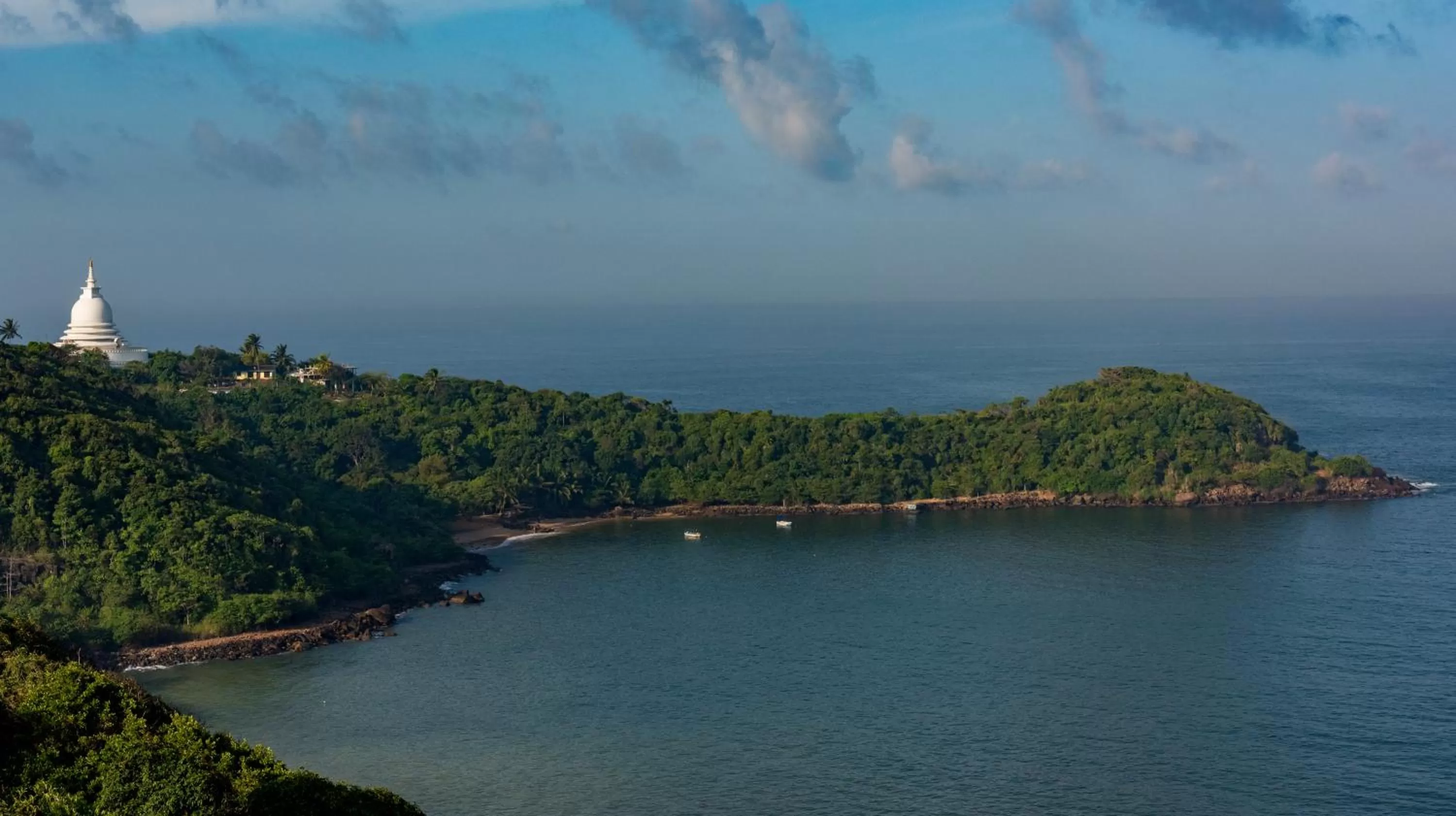 Natural landscape in Agnus Unawatuna