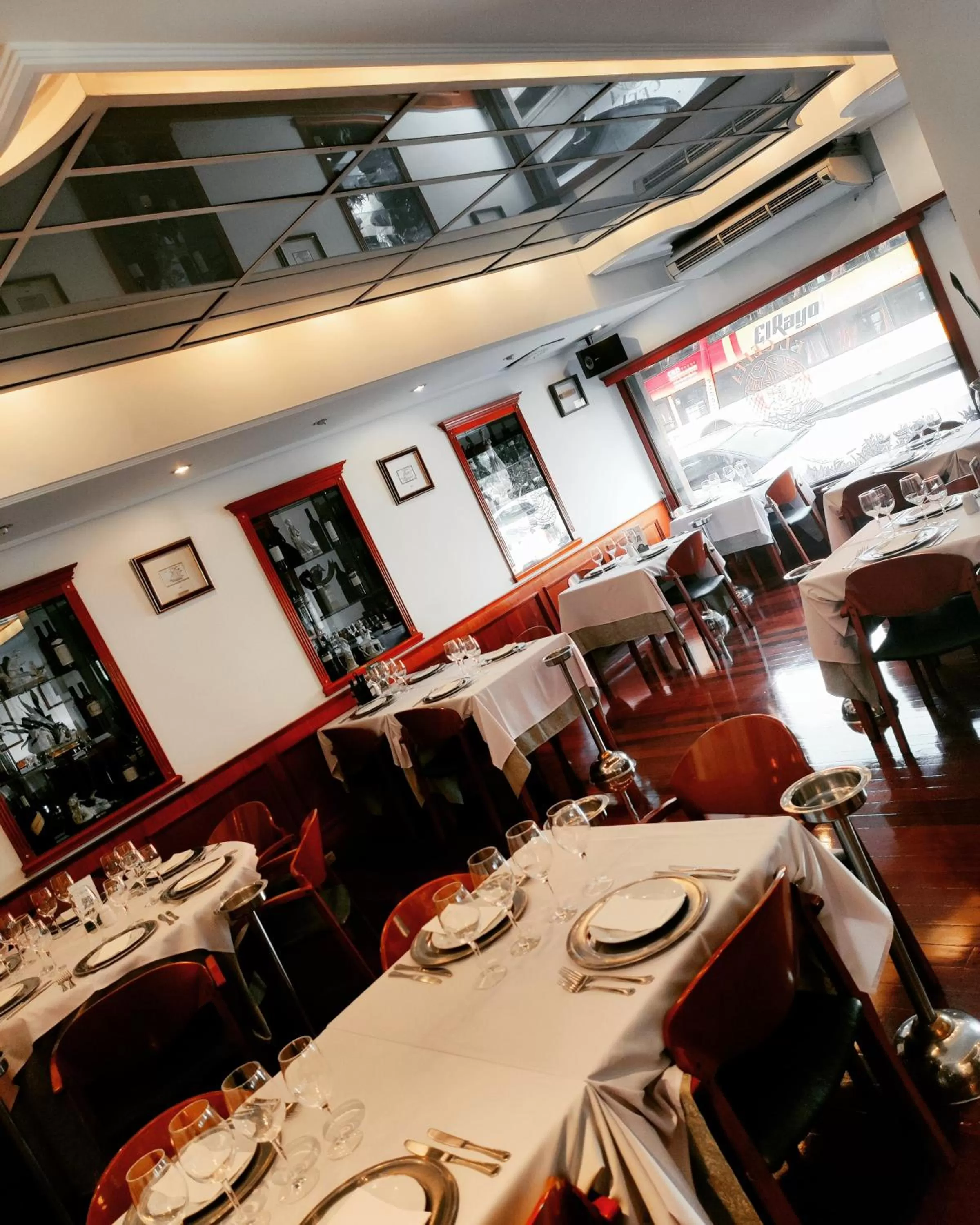 Restaurant/Places to Eat in HOTEL CASTELAR CORDOBA