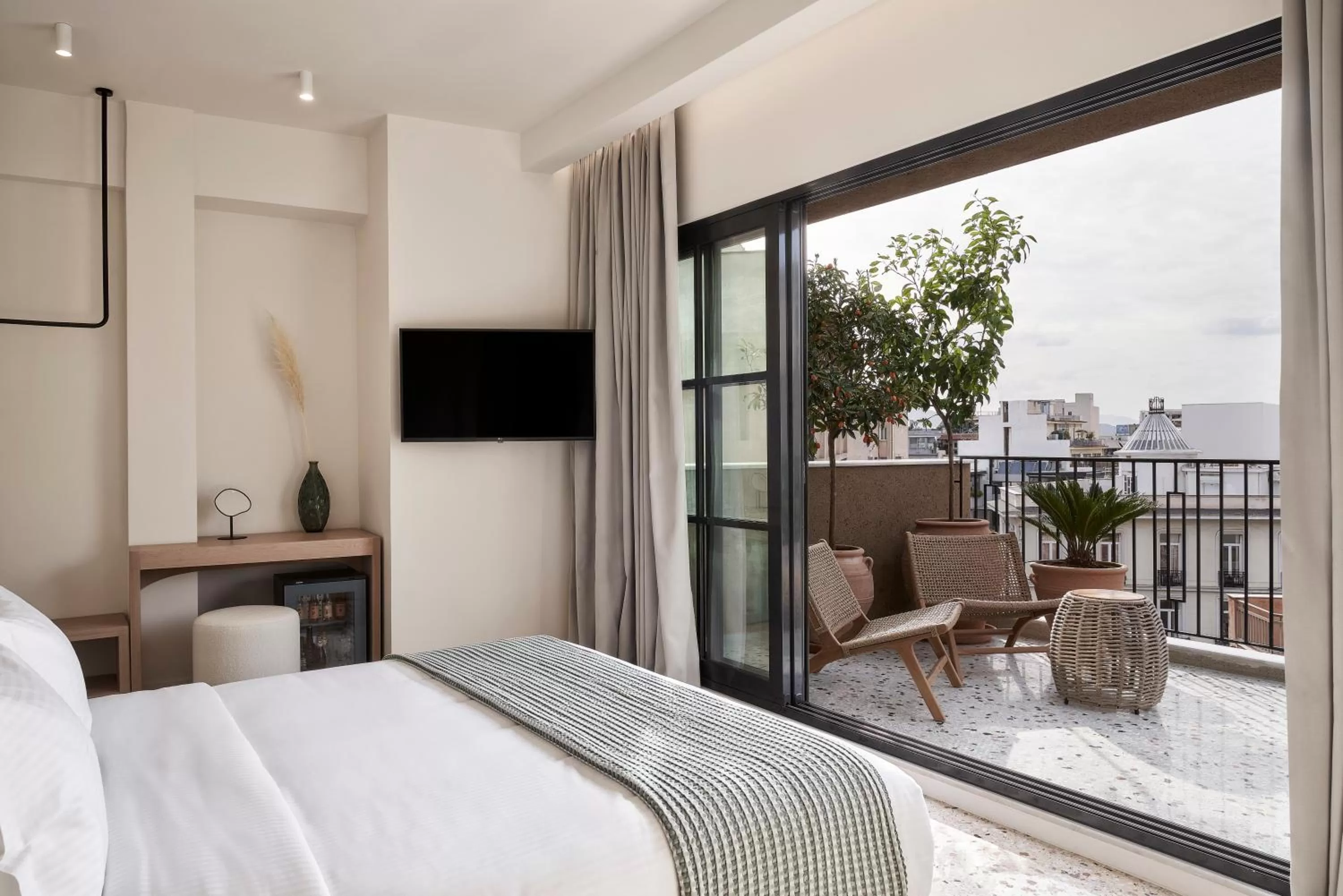 TV and multimedia, Bed in Vasi