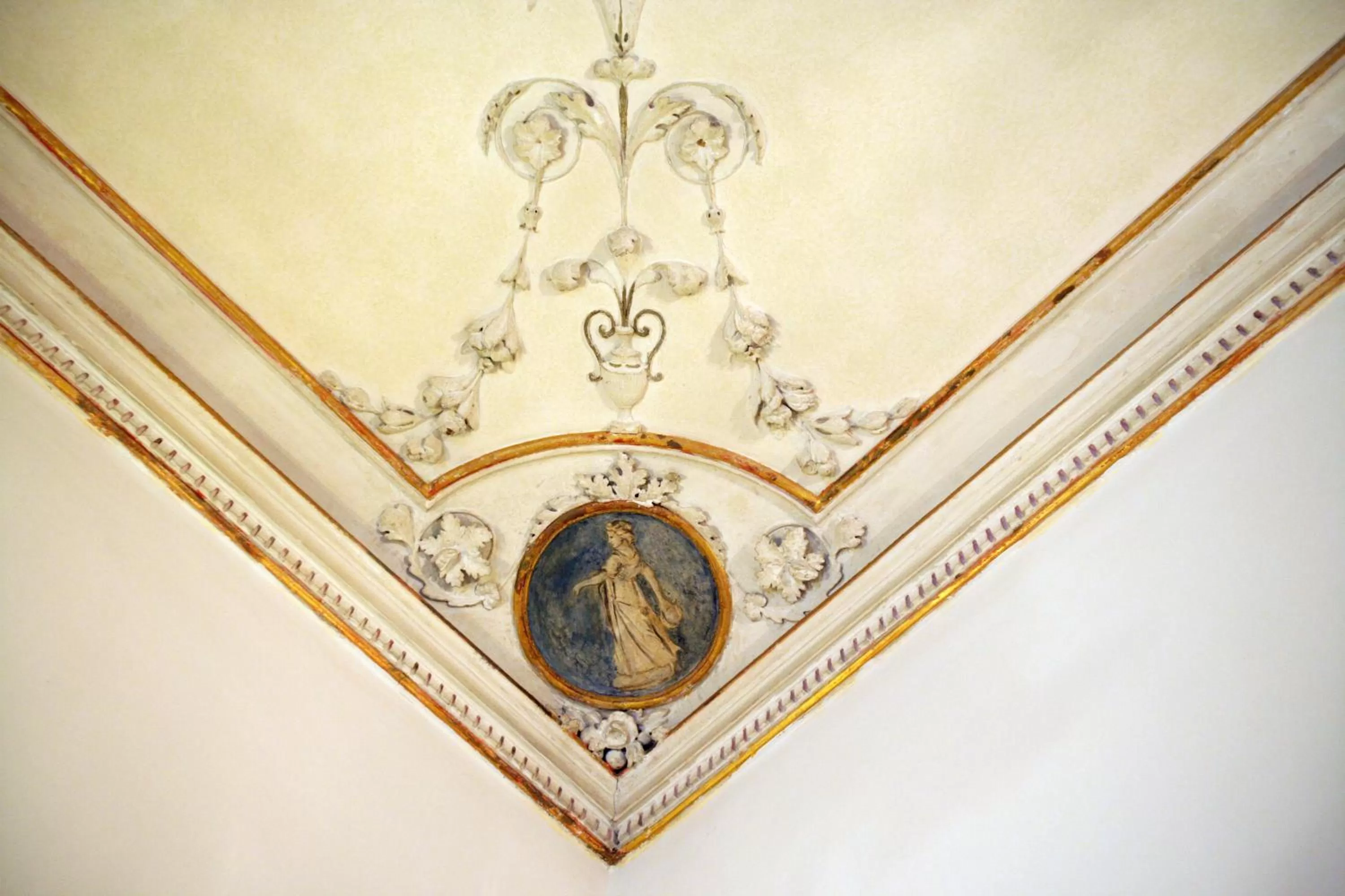 Decorative detail in Domus Florentiae Hotel