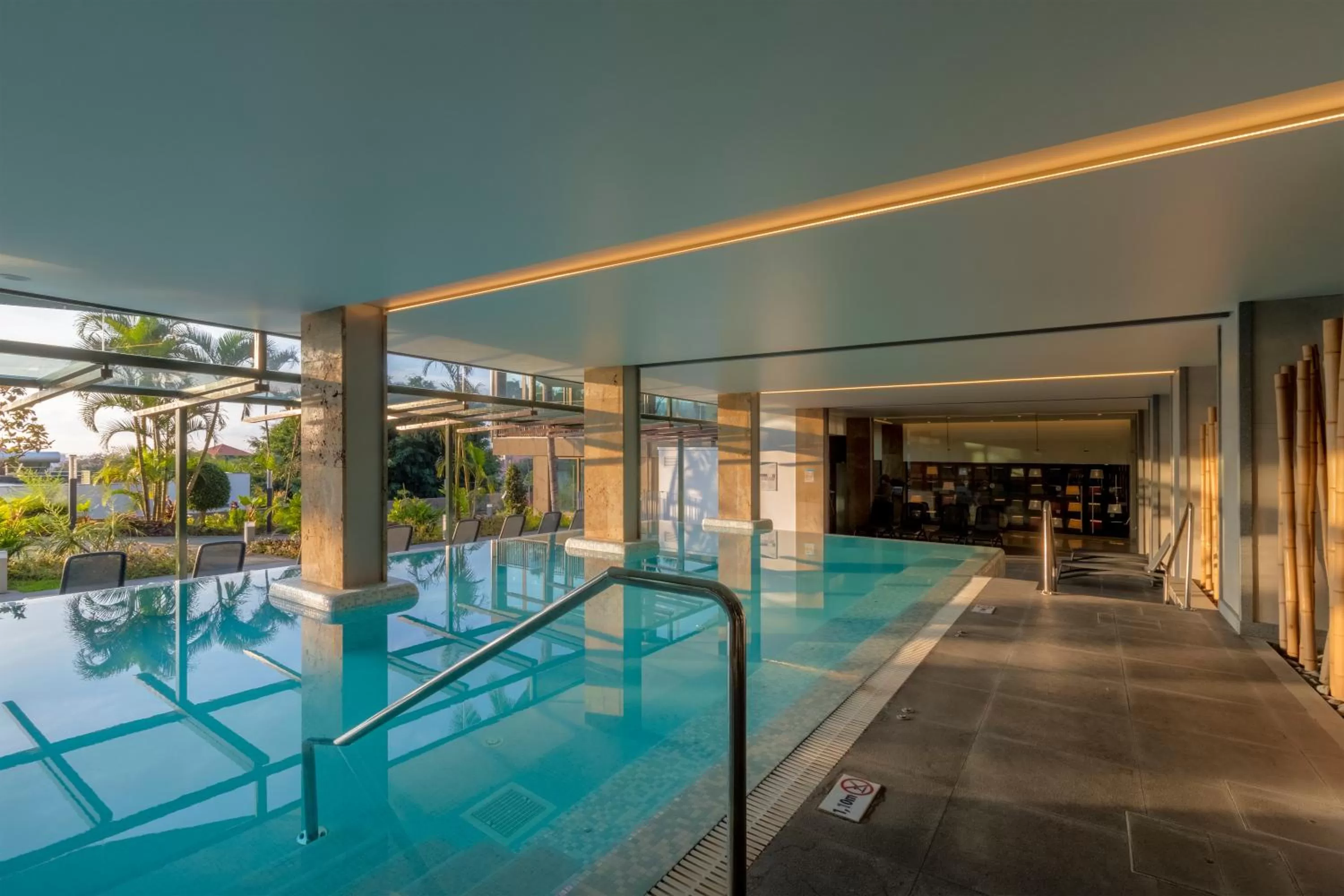 Swimming pool in Enotel Magnólia