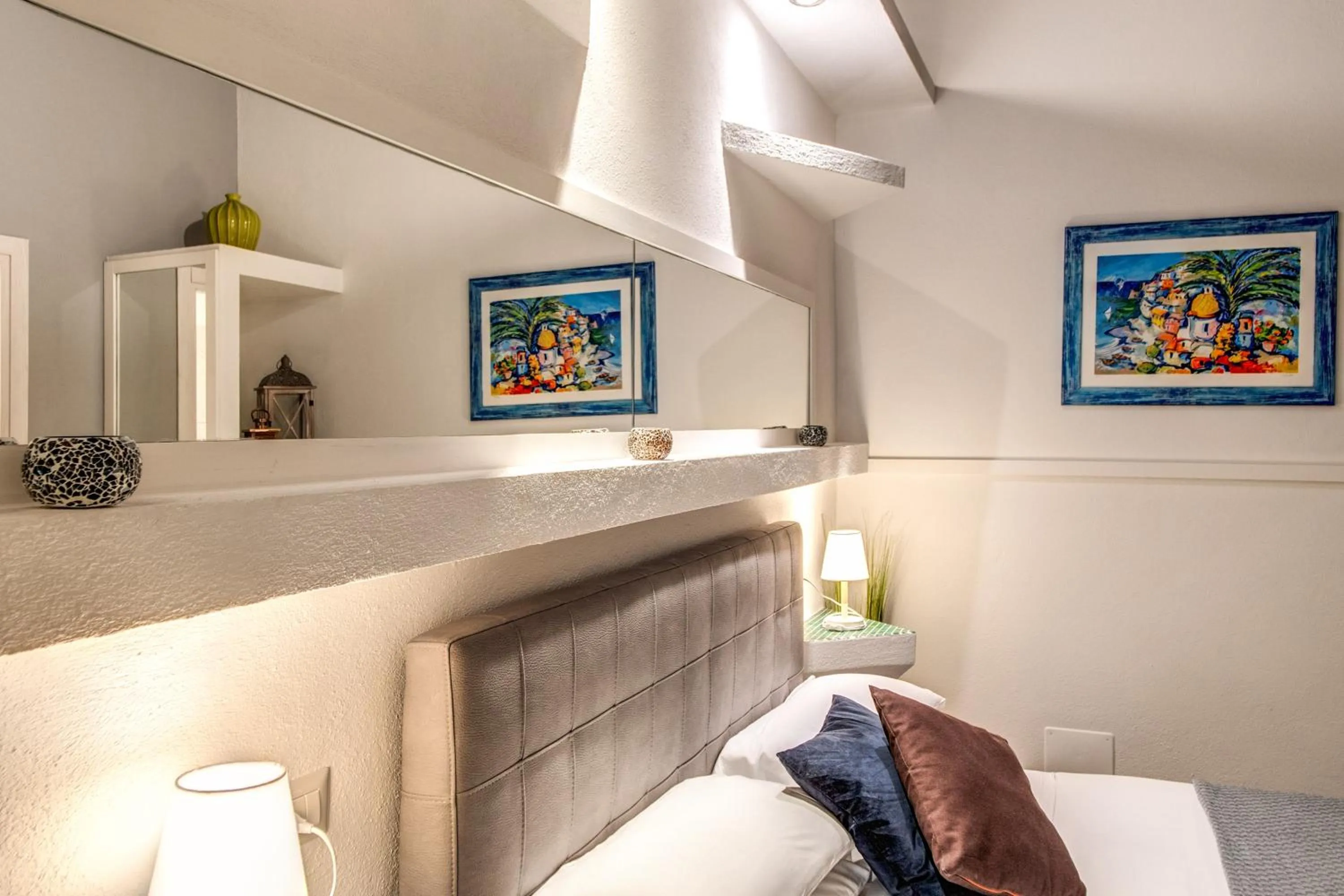 Bed in Piazza di Spagna Comfort Rooms