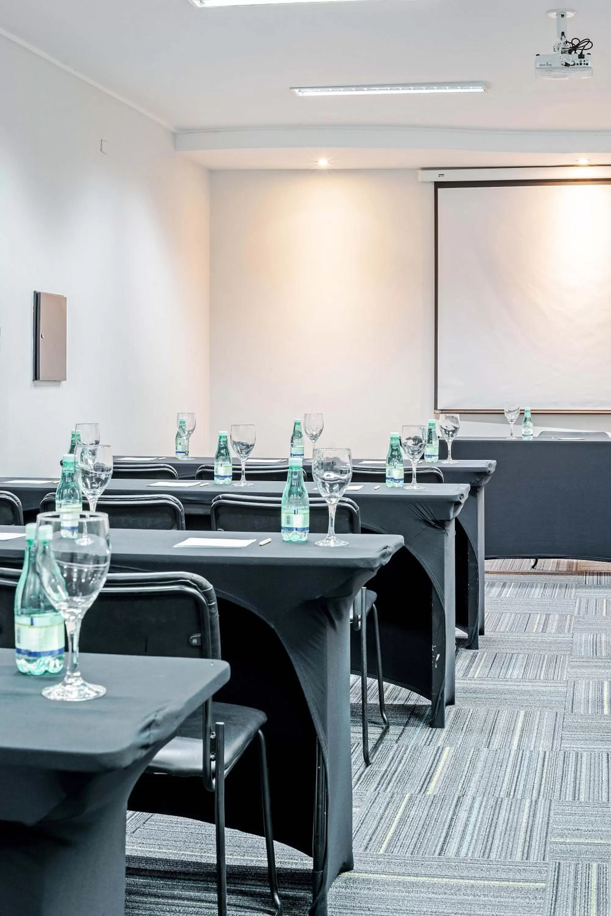 Business facilities in Rede Andrade Braz