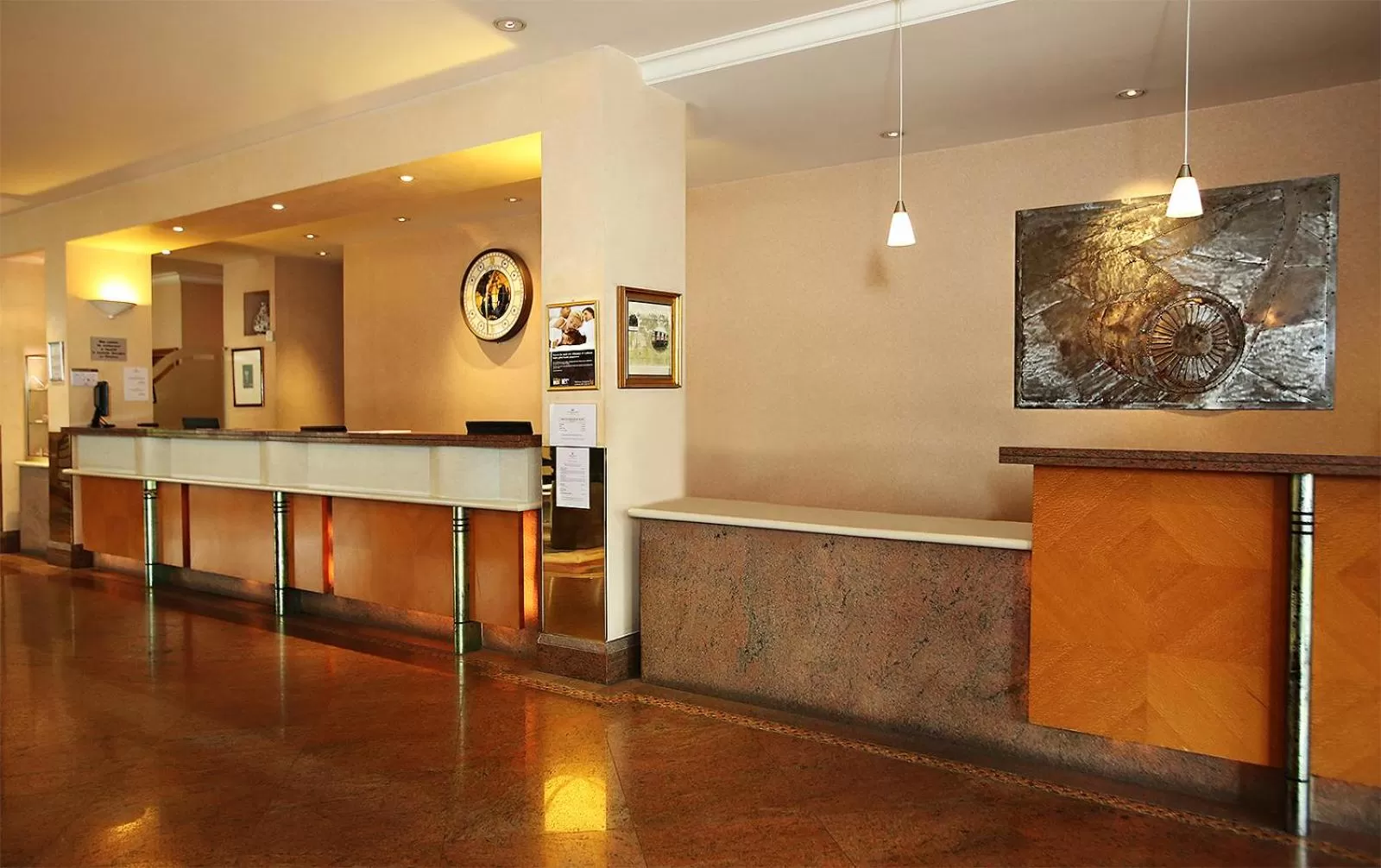 Lobby or reception in Millennium Hotel Paris Charles De Gaulle
