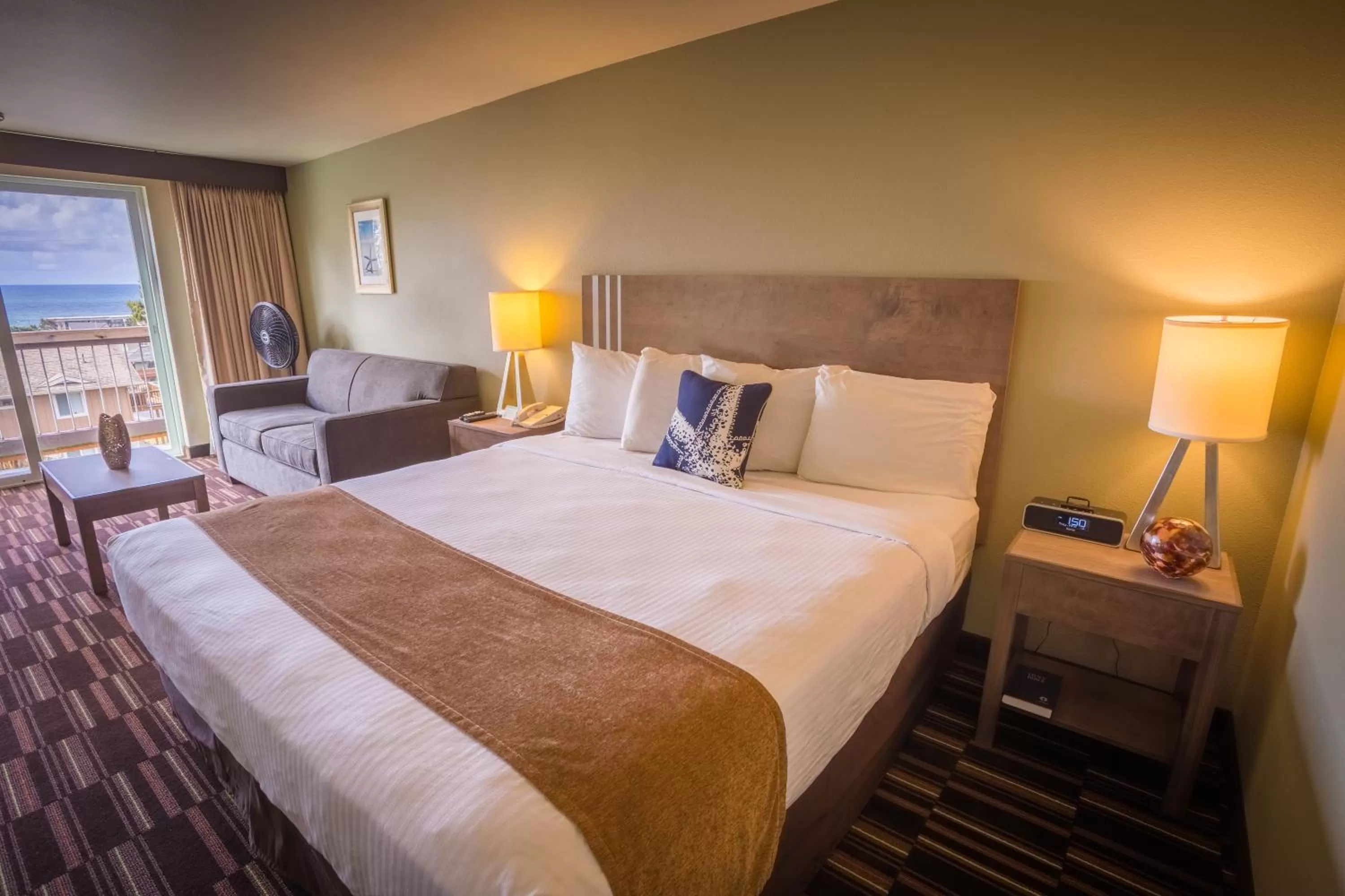 Photo of the whole room, Bed in Inn at Wecoma