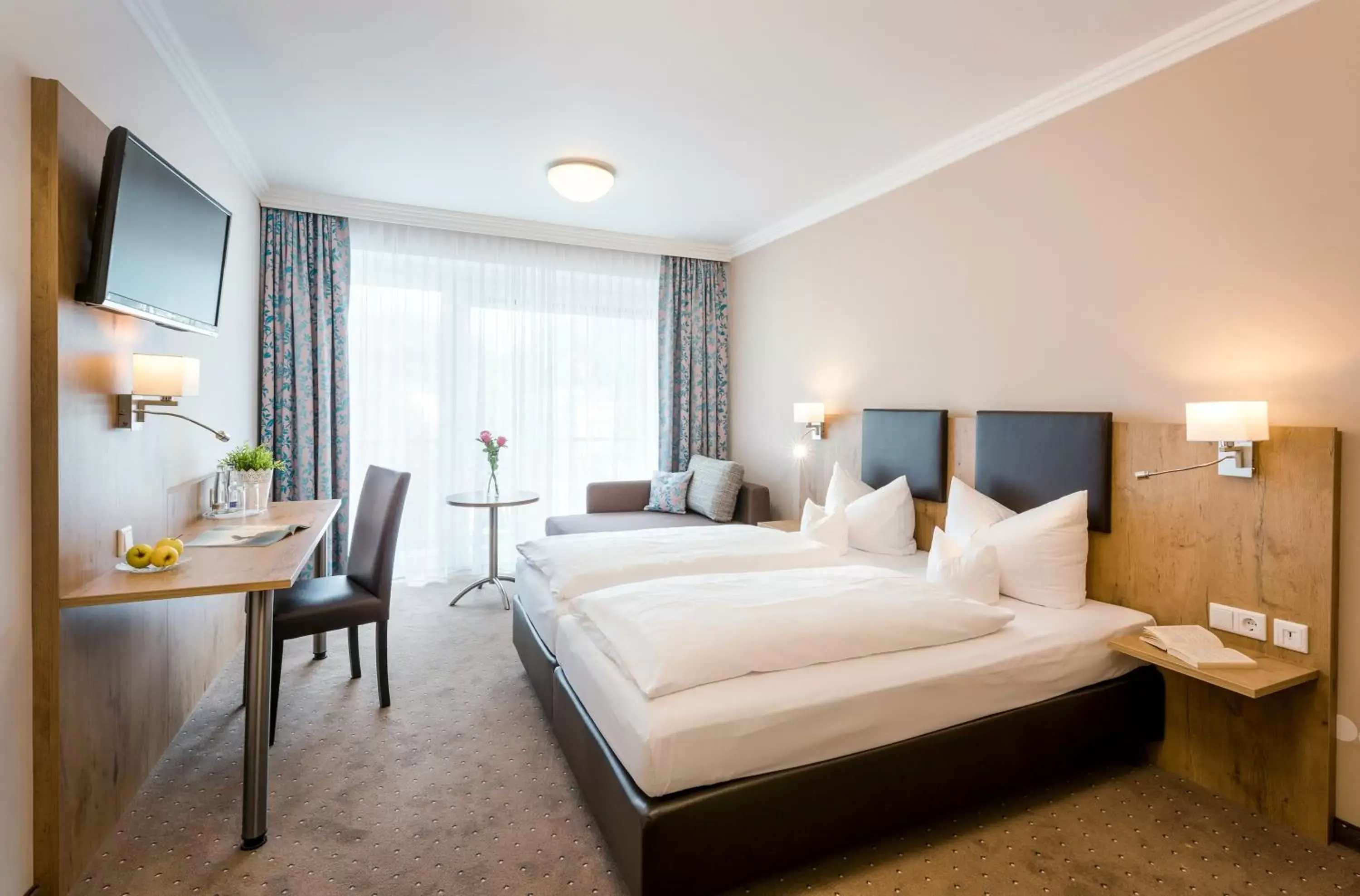 Double Room with Balcony in AVALON Hotel Bad Reichenhall Double Room with Balcony in AVALON Hotel Bad Reichenhall