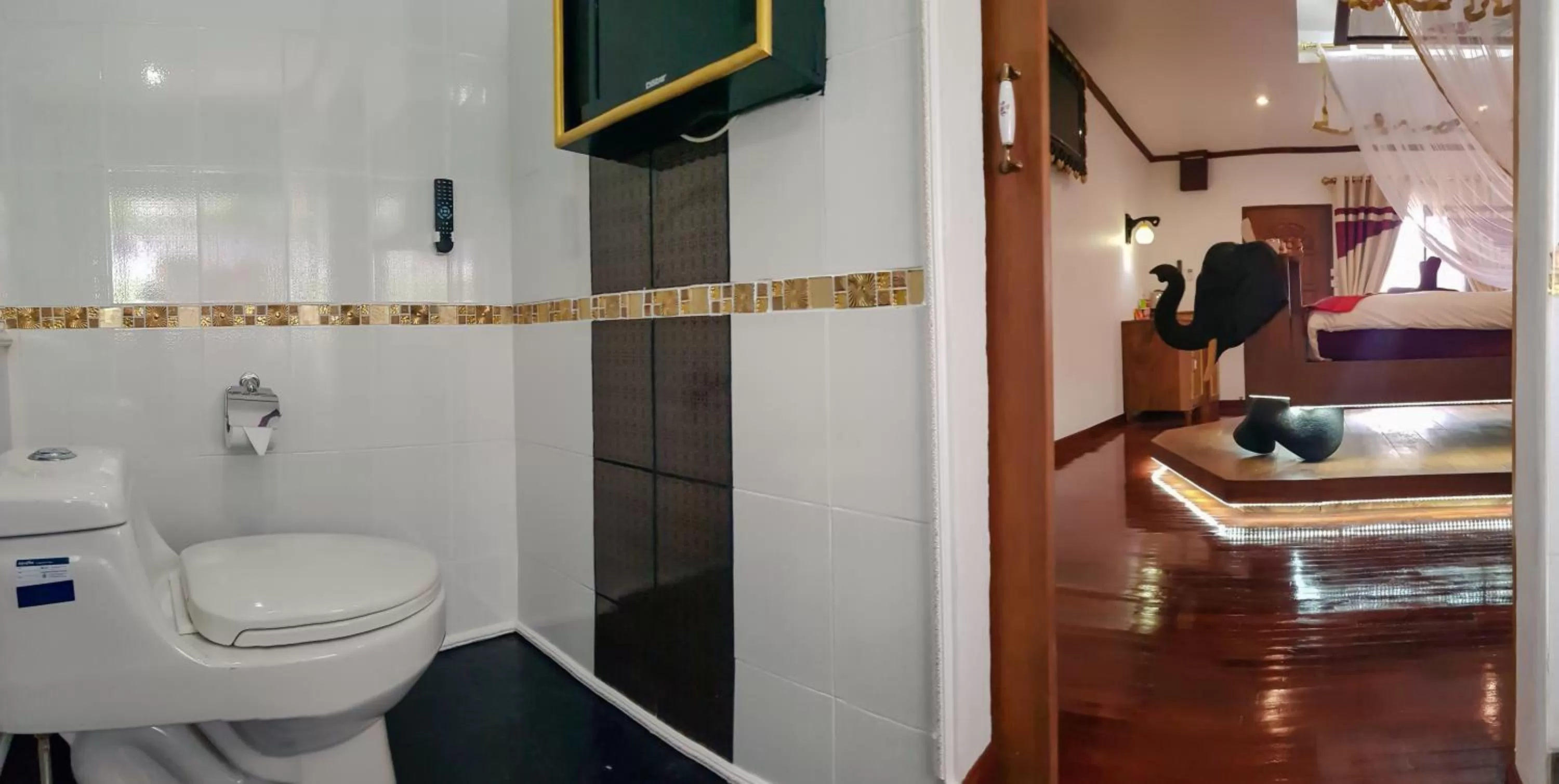 Bathroom in Olivier Boutique