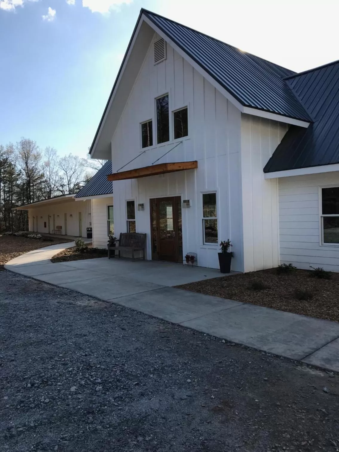 Facade/entrance in The Limelight Inn