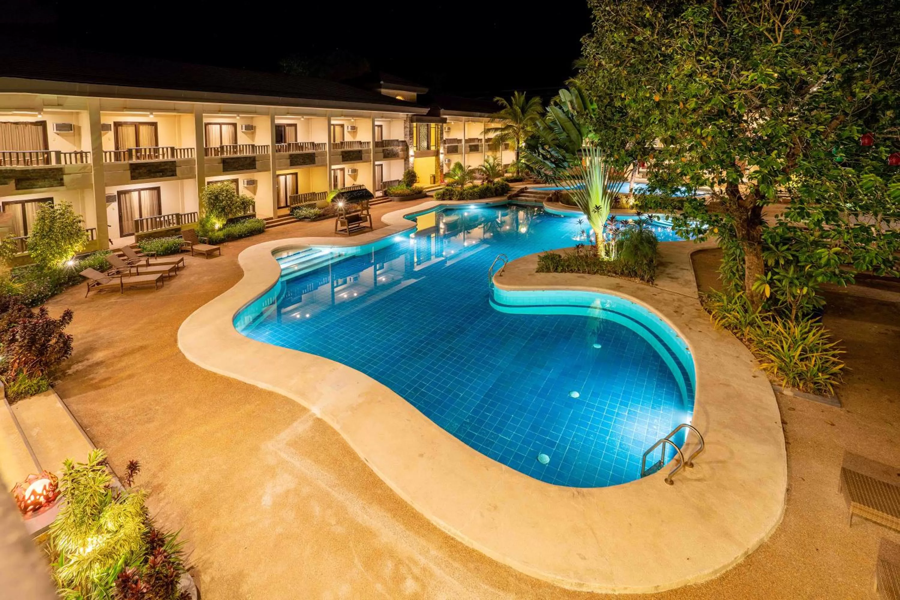 Pool view in MO2 Lagoon Coron