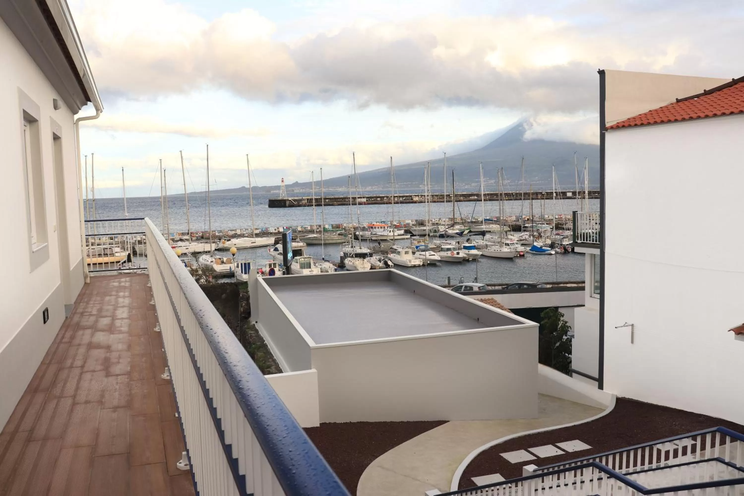 Faial Marina Apartments 1