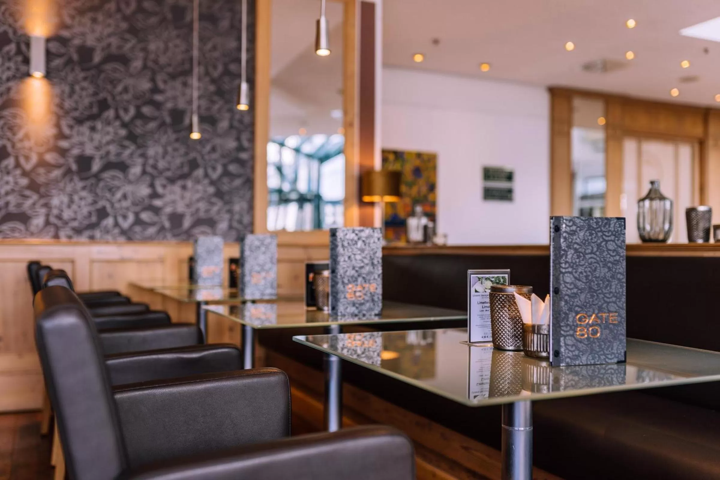 Lounge or bar in Atomis Hotel Munich Airport by Mercure