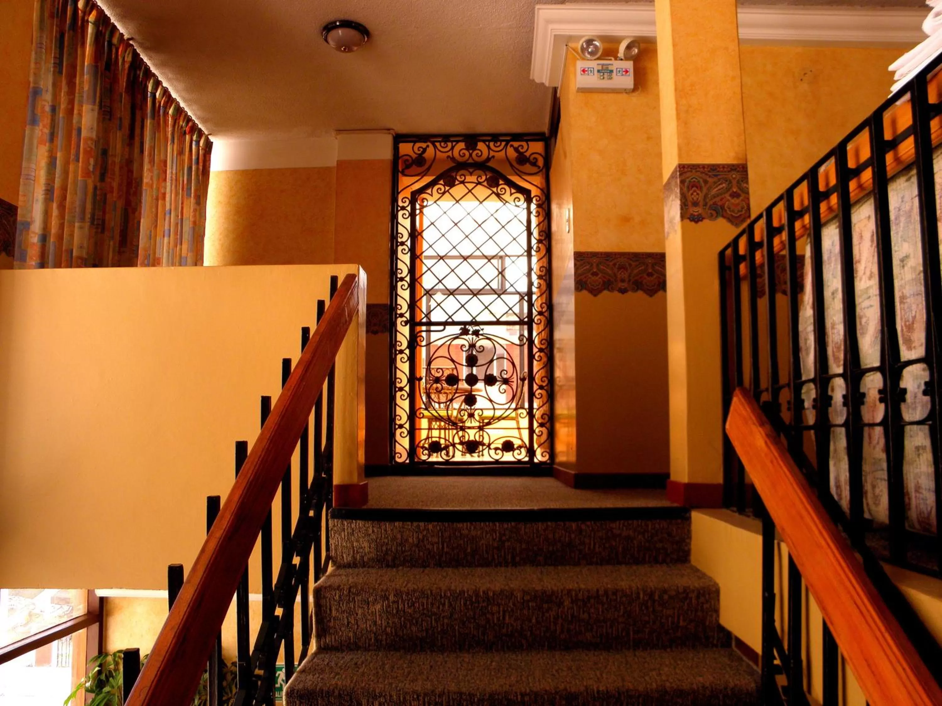 Decorative detail in La Carolina Inn