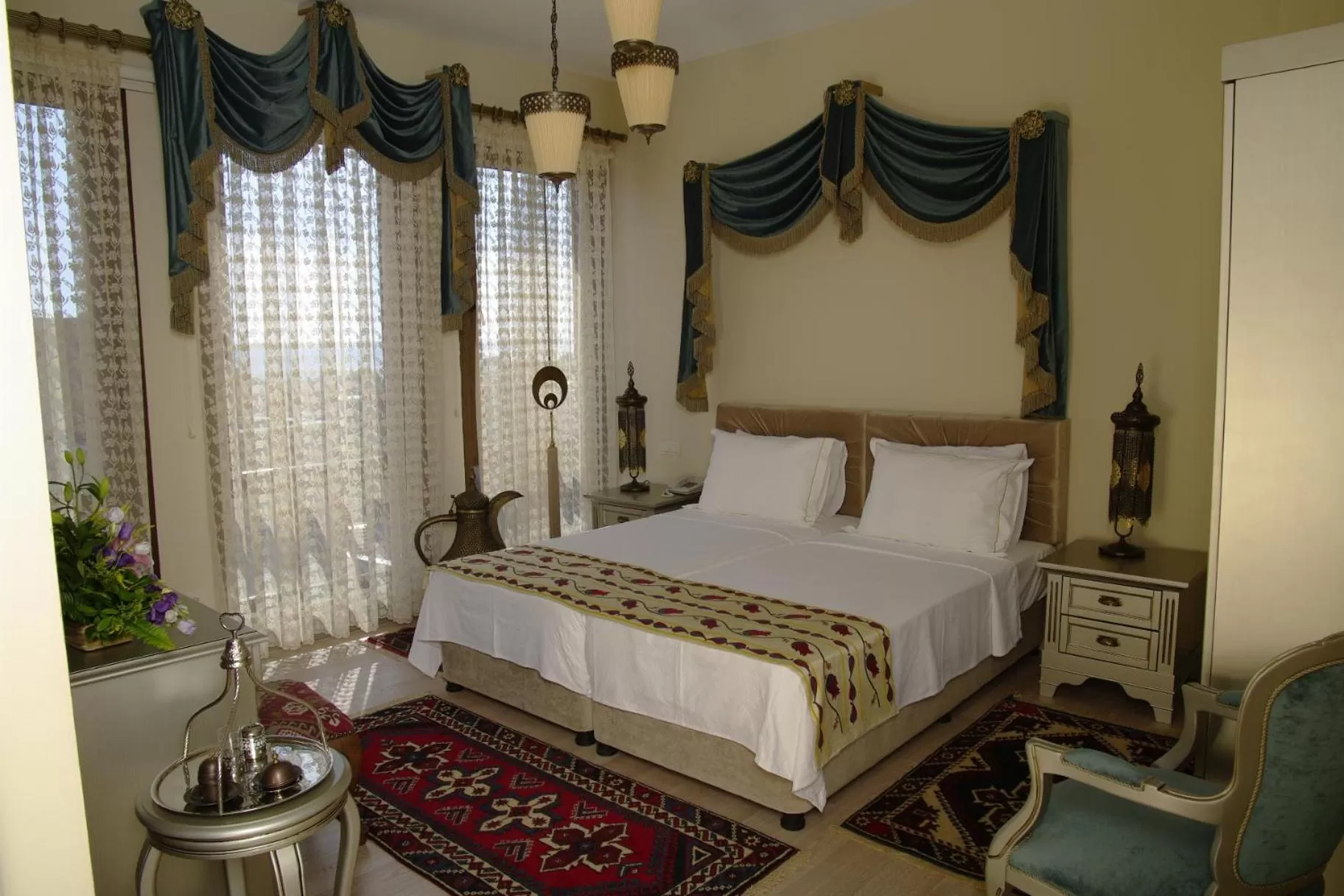 Photo of the whole room, Bed in Sokullu Pasa Hotel - Special Class