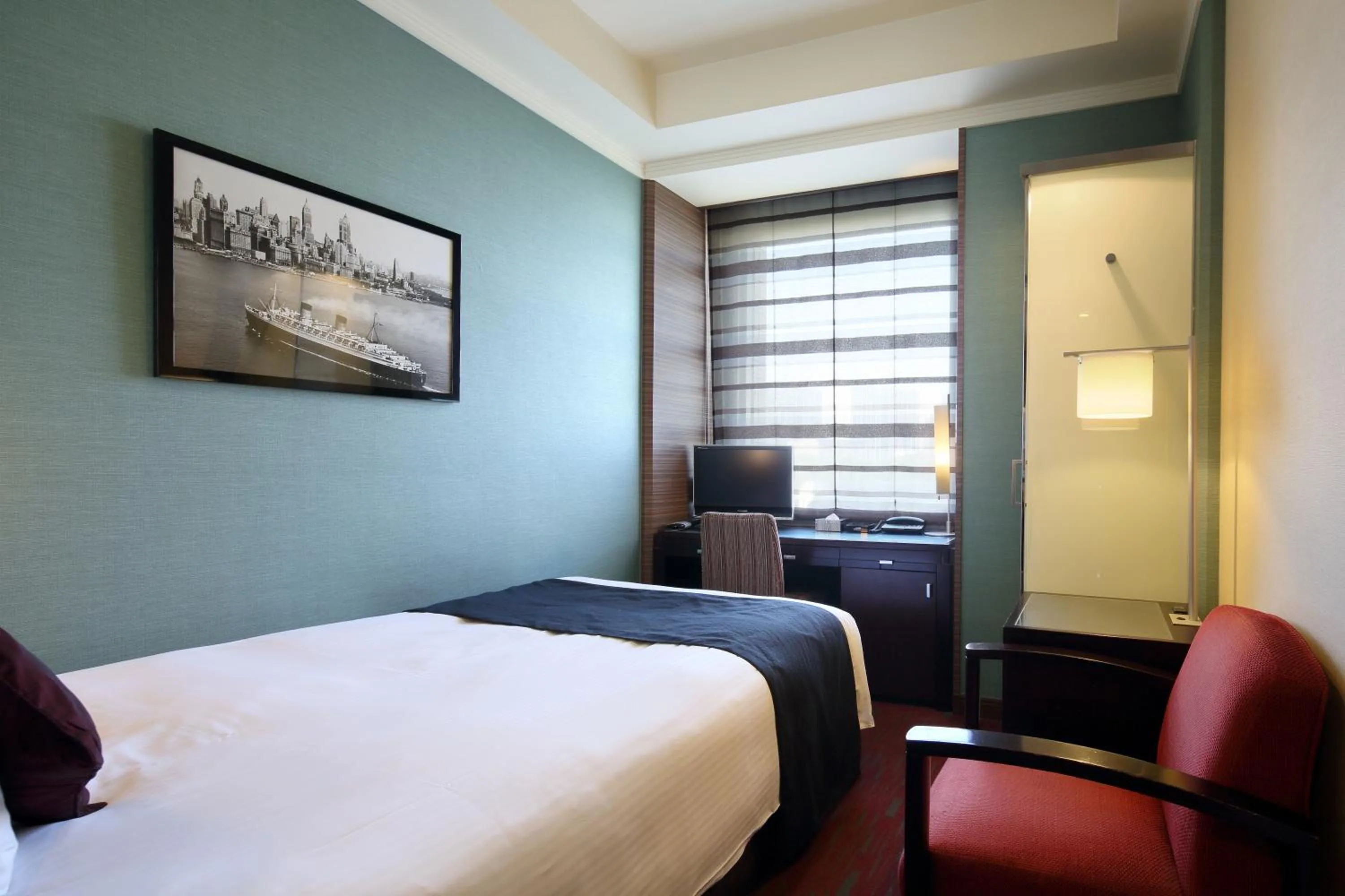 Bed in Hotel Trusty Tokyo Bayside