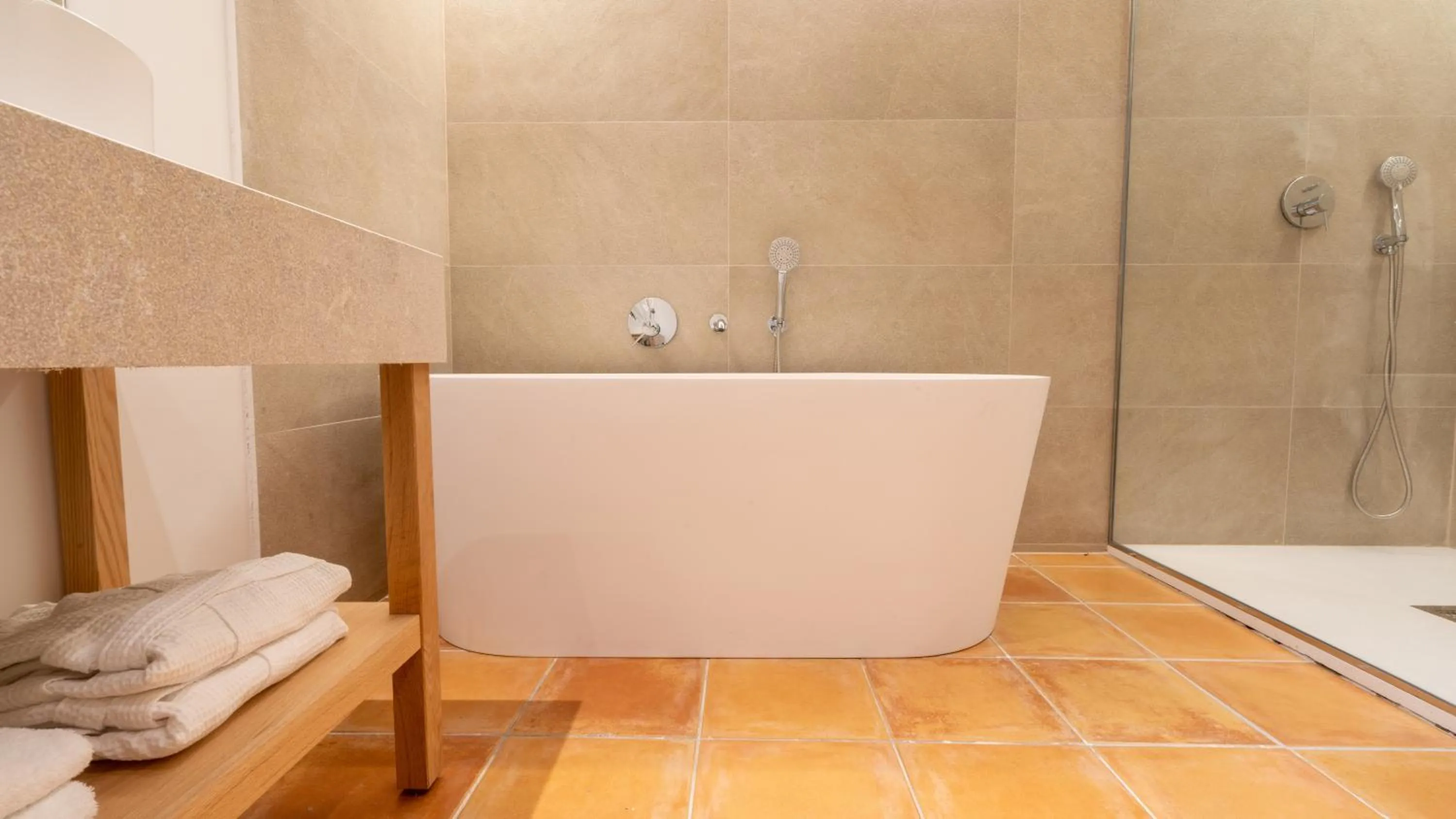 Bathroom in Mon Port Hotel & Spa