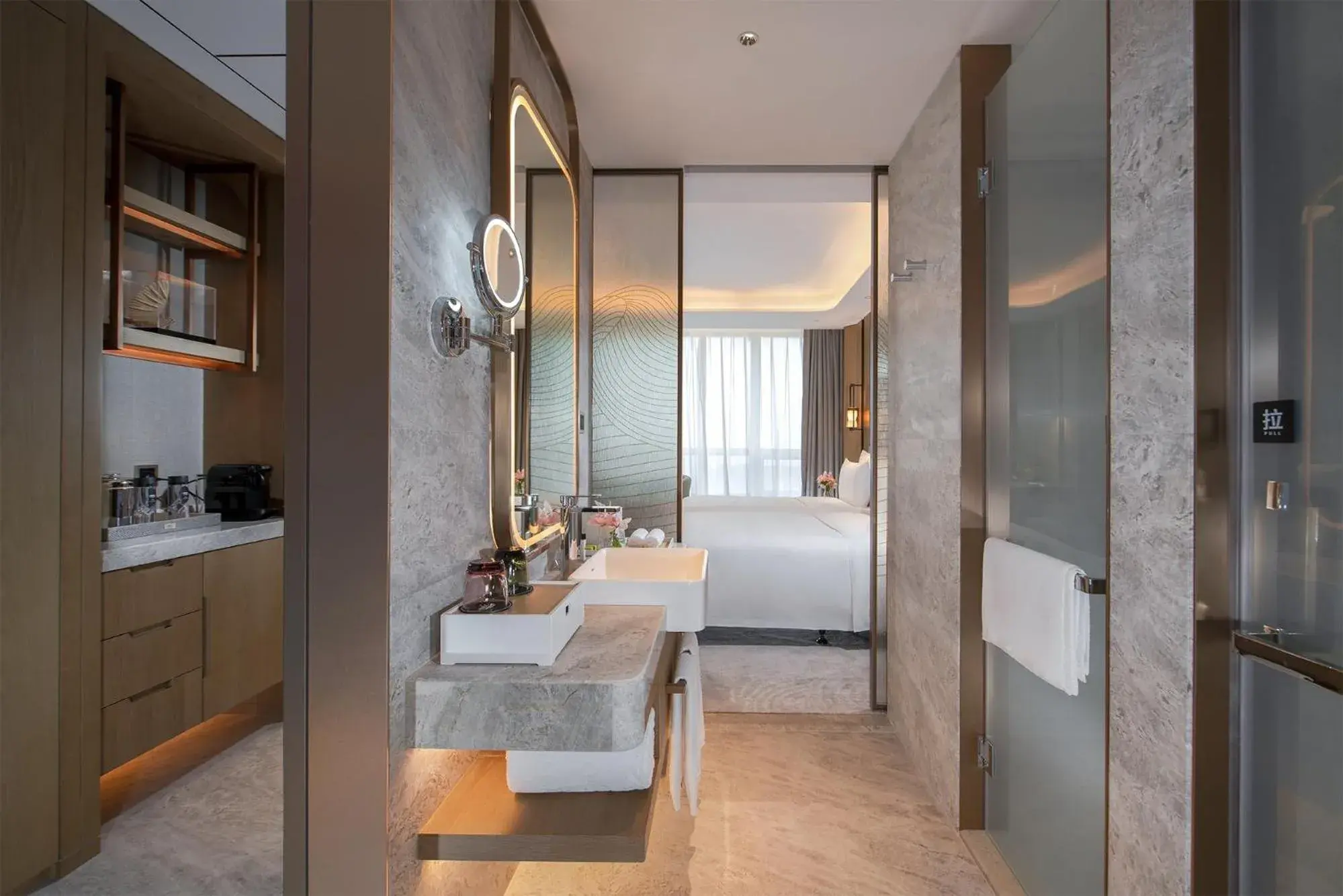 Deluxe Twin Room in Shenzhenair International Hotel Deluxe Twin Room in Shenzhenair International Hotel