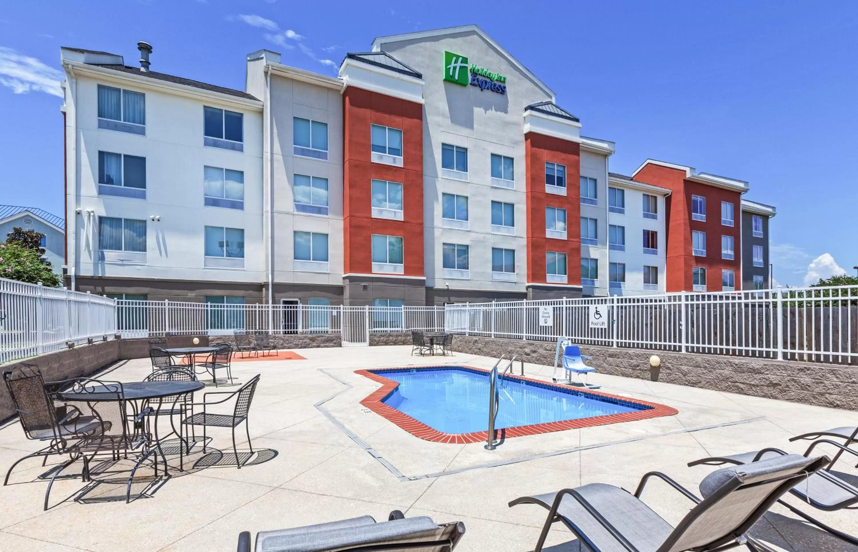 Swimming pool in Holiday Inn Express New Orleans East by IHG