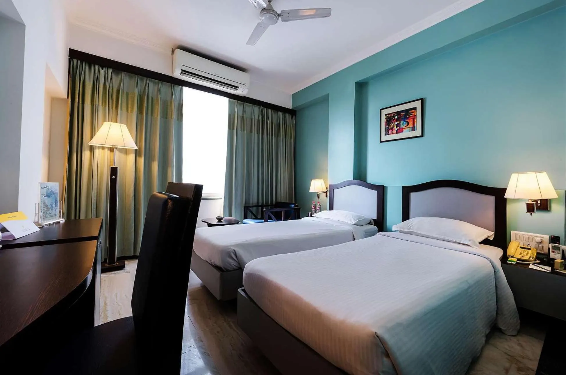 Bed in Capitol Residency