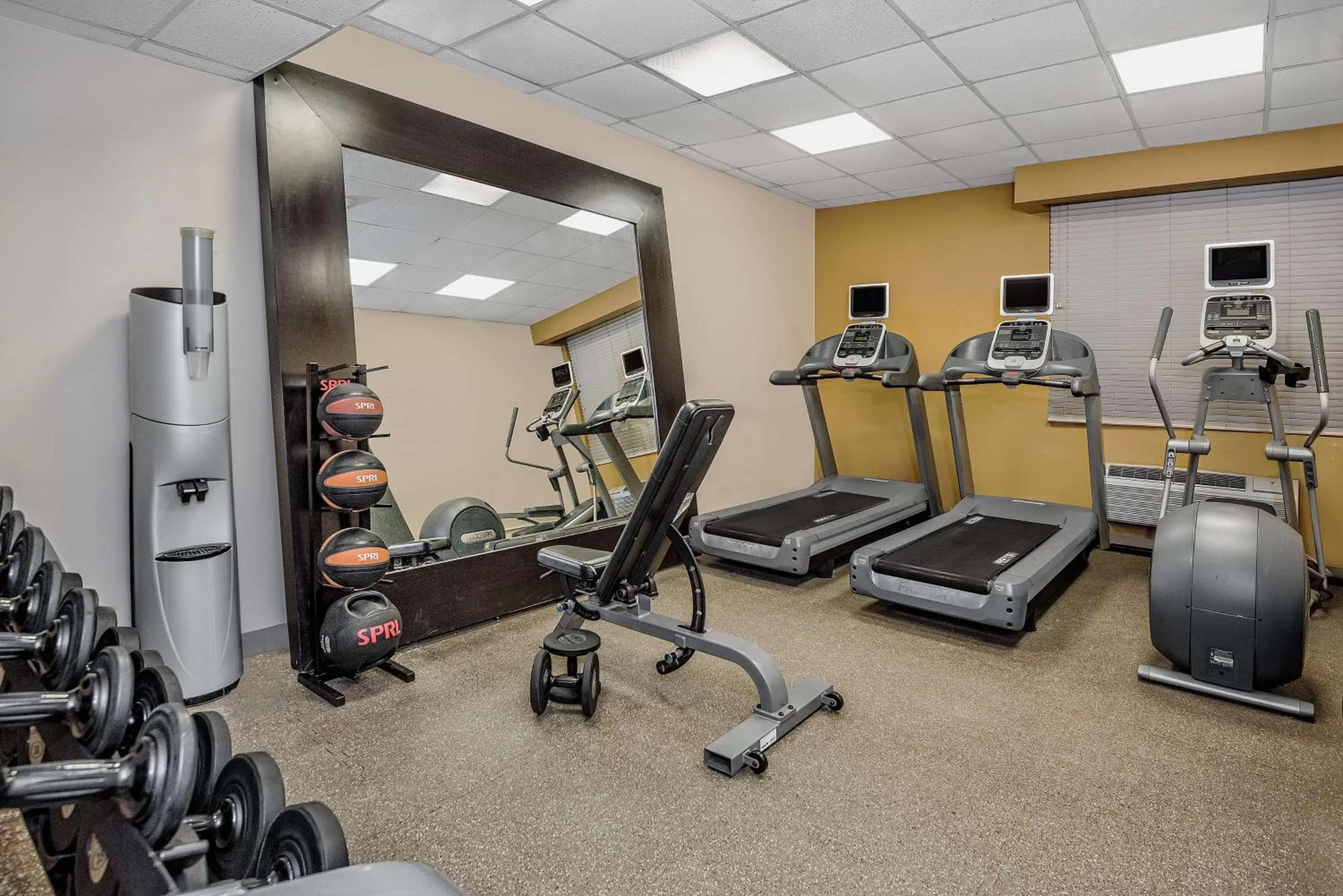 Fitness centre/facilities in Hilton Garden Inn San Antonio Airport