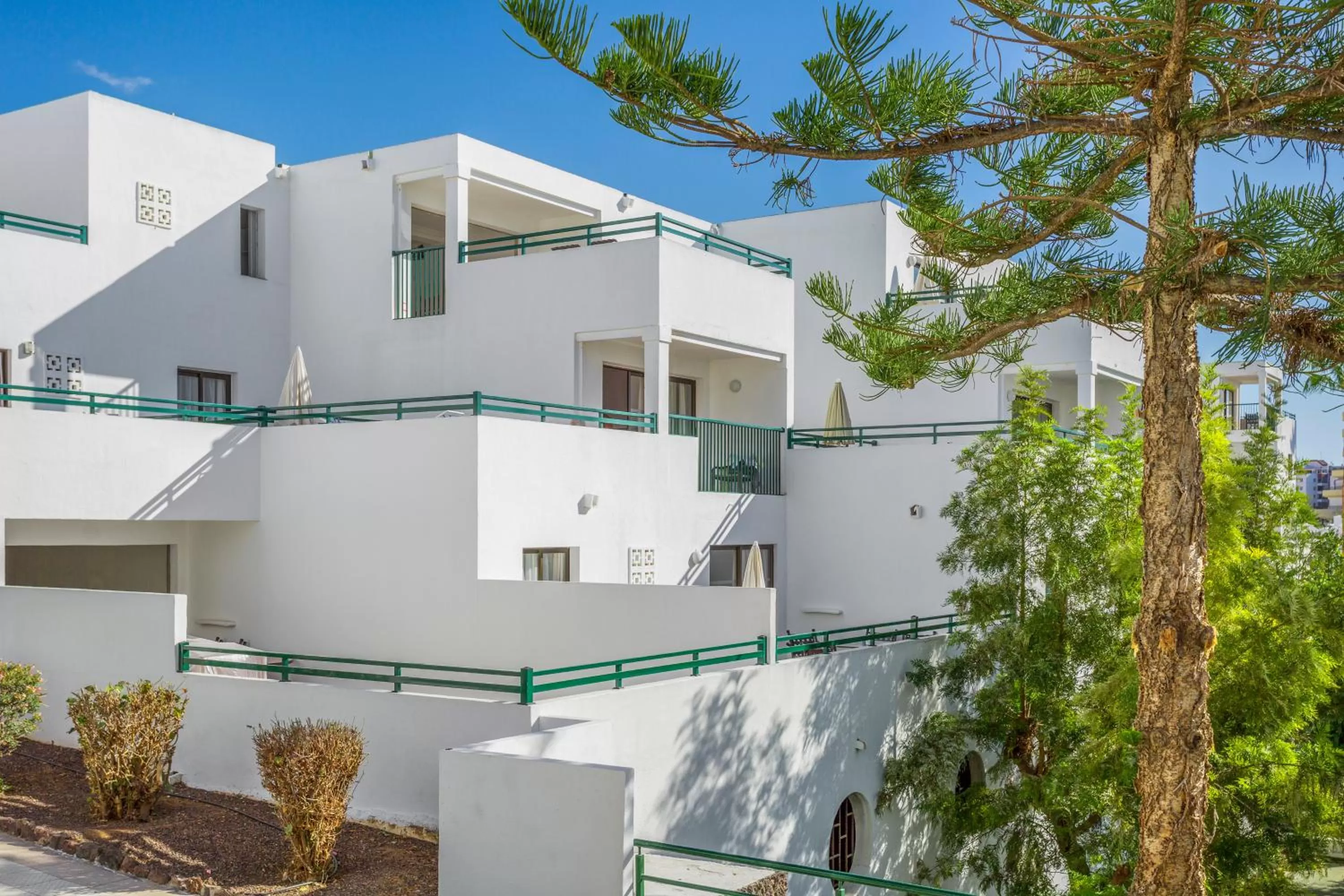 Property building in Sunset Bay Club