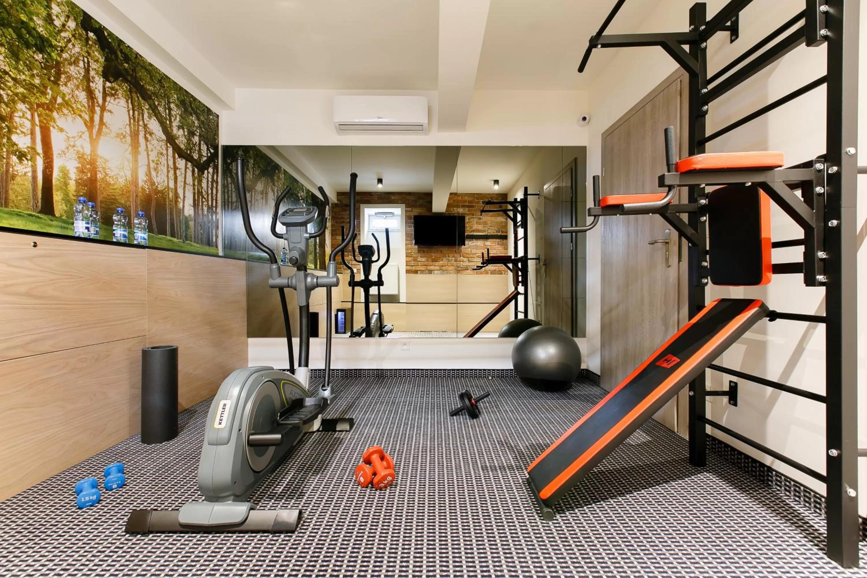 Fitness centre/facilities in Amber Design Residence