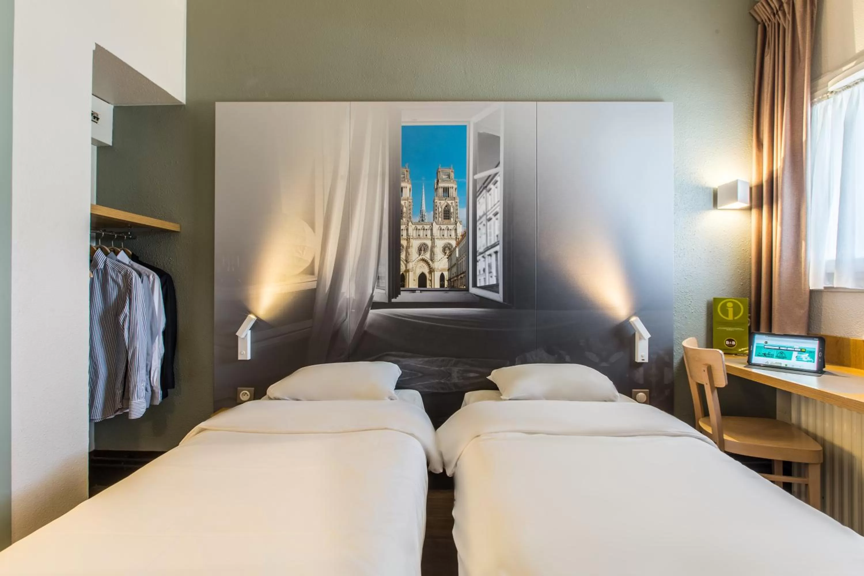 Twin Room in B&B HOTEL Orléans