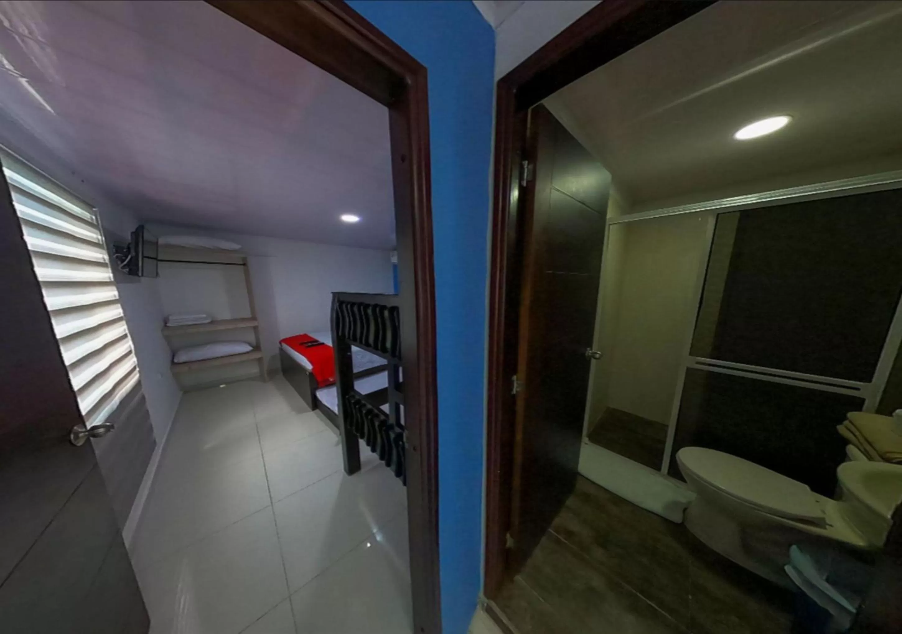 Bathroom in Apartamentos Isla Tropical