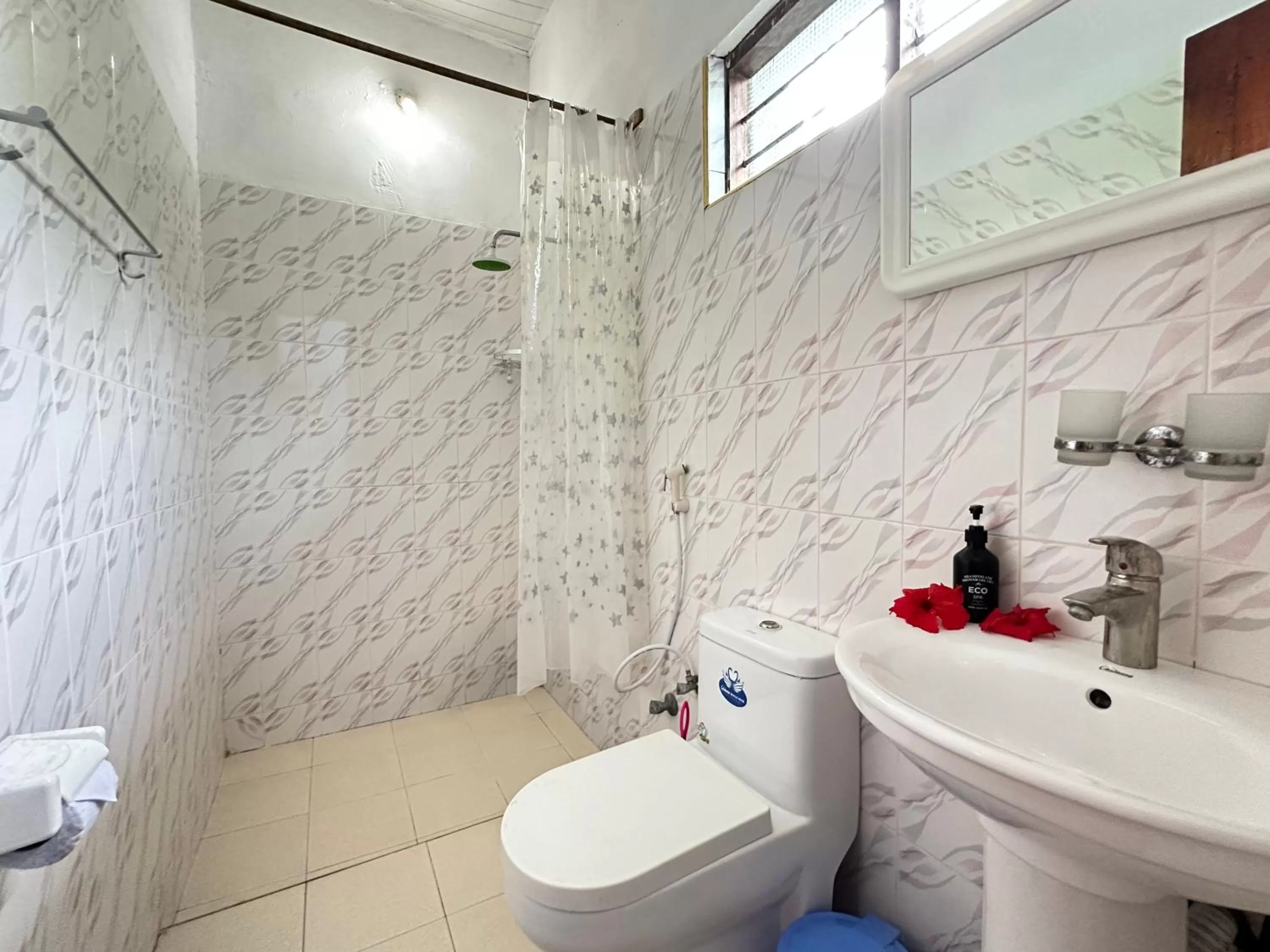 Shower, Bathroom in Kihori Nungwi