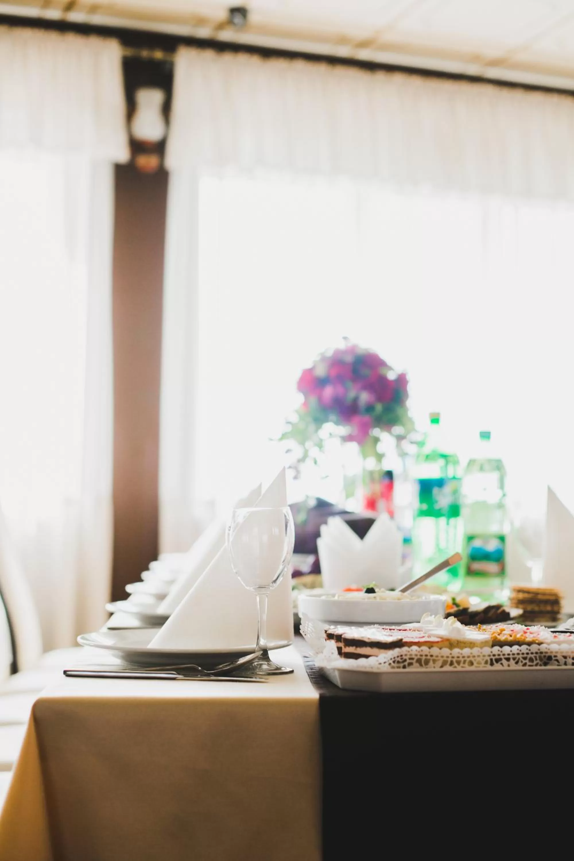 Restaurant/Places to Eat in Tulipan Hotel Aquapark