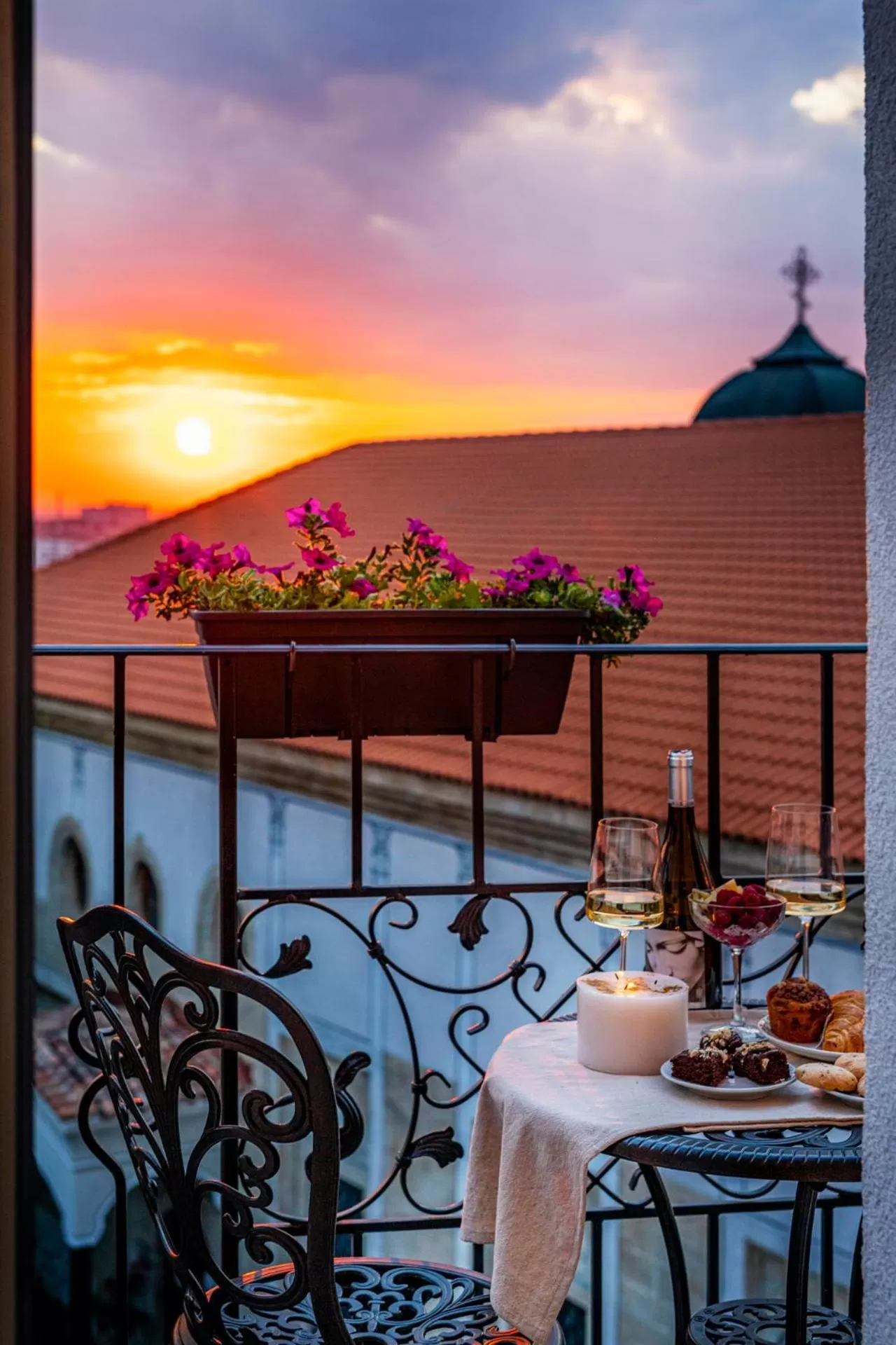 City view in Gallery 37 Powered by ASTON